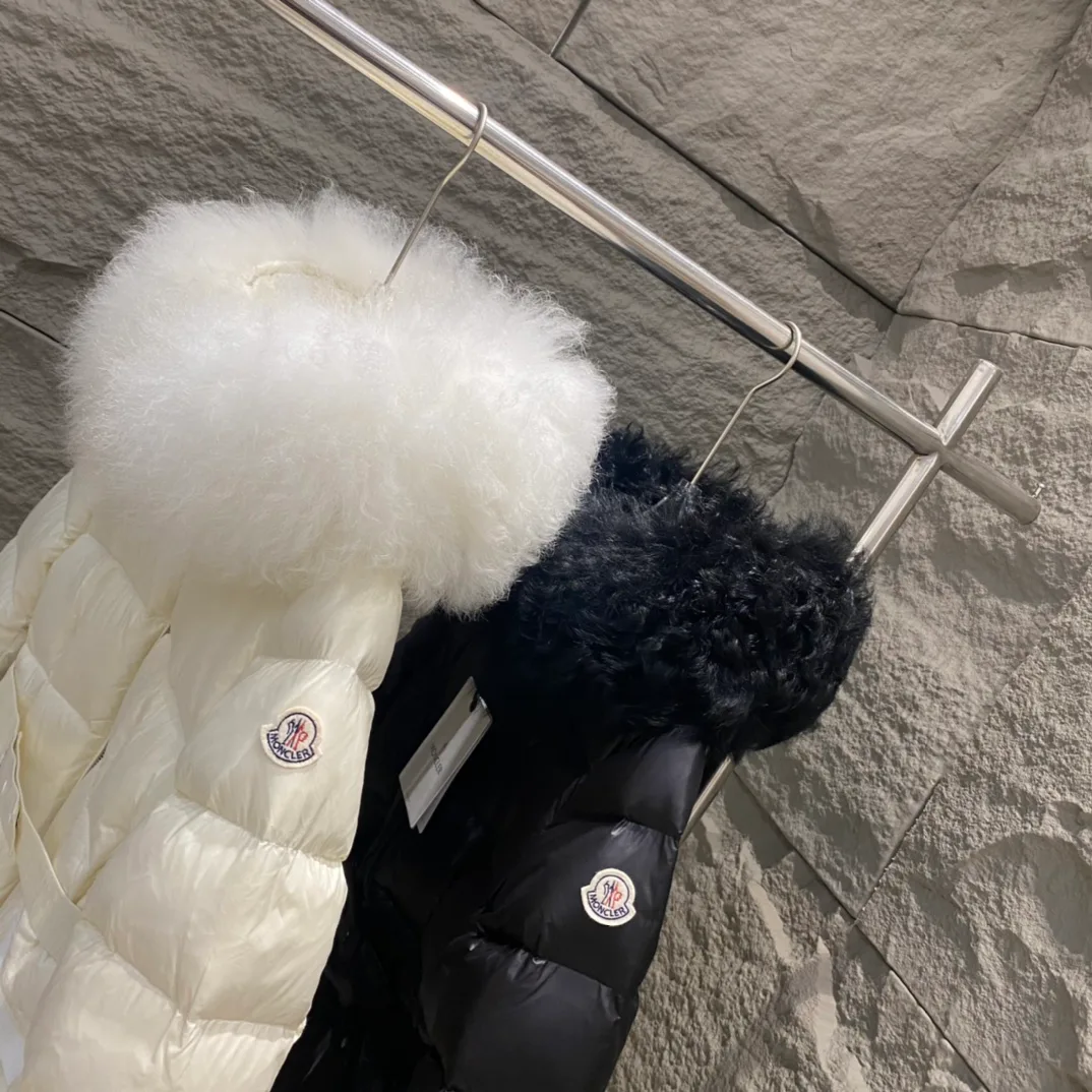 Куртки И Пуховики Женские Moncler 18130060