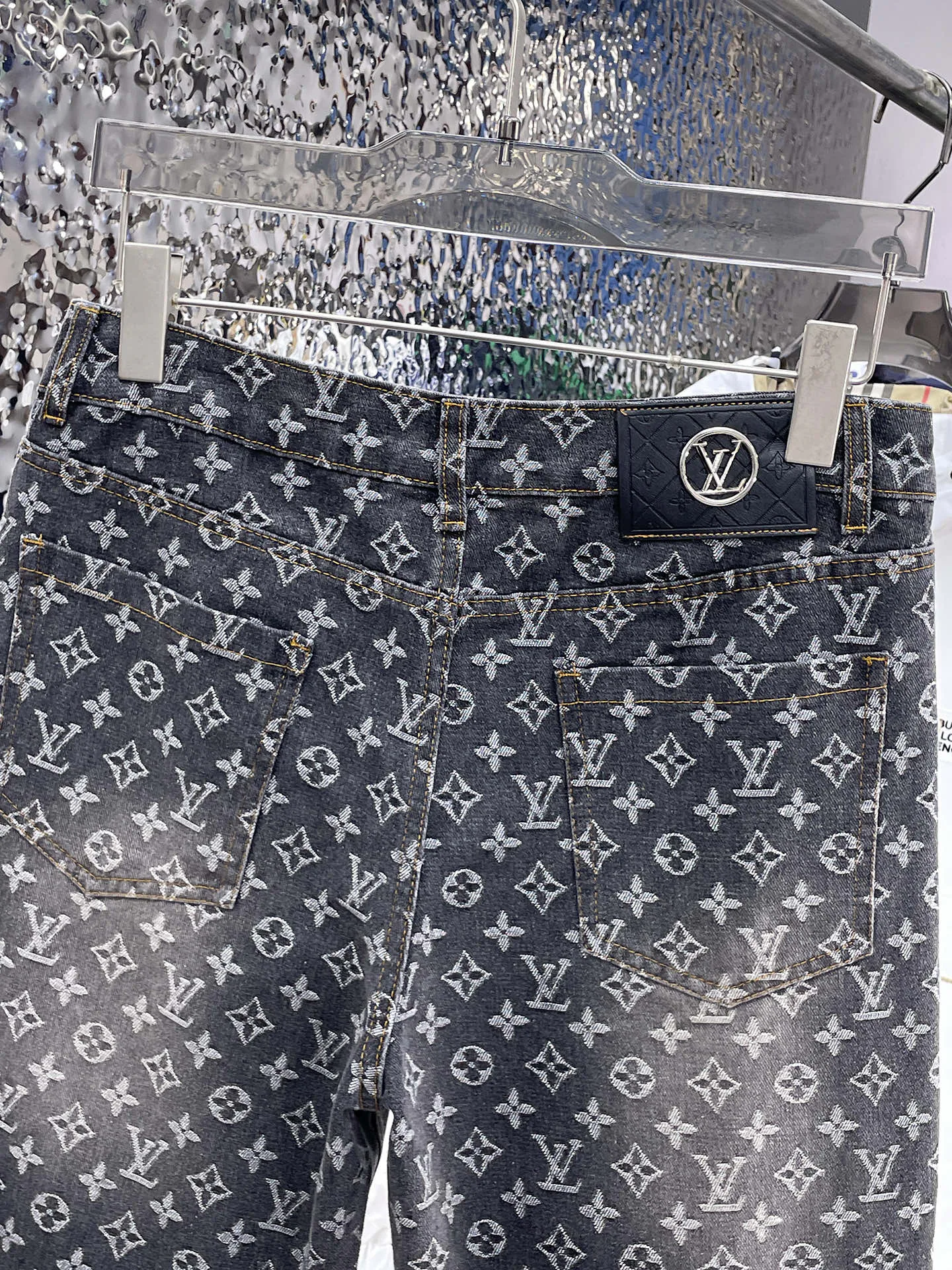 Джинсы Женские Louis Vuitton 6060164