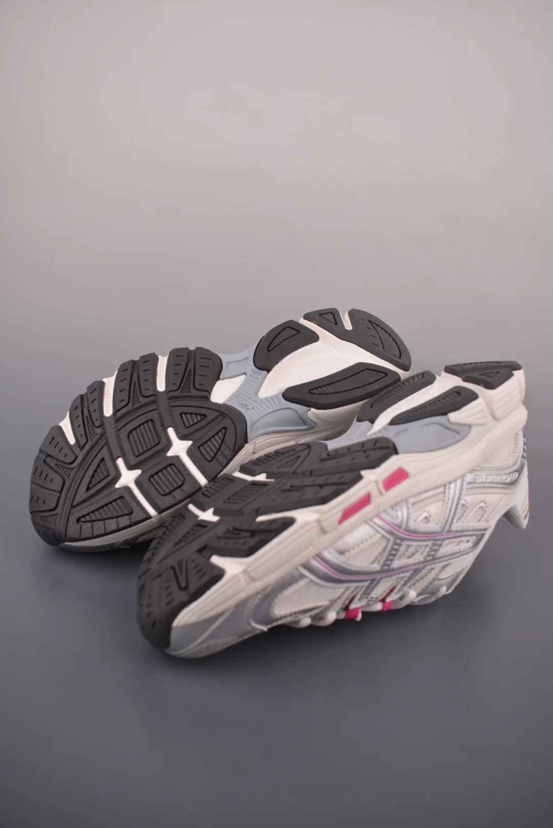 Кроссовки Женские Asics 18846989