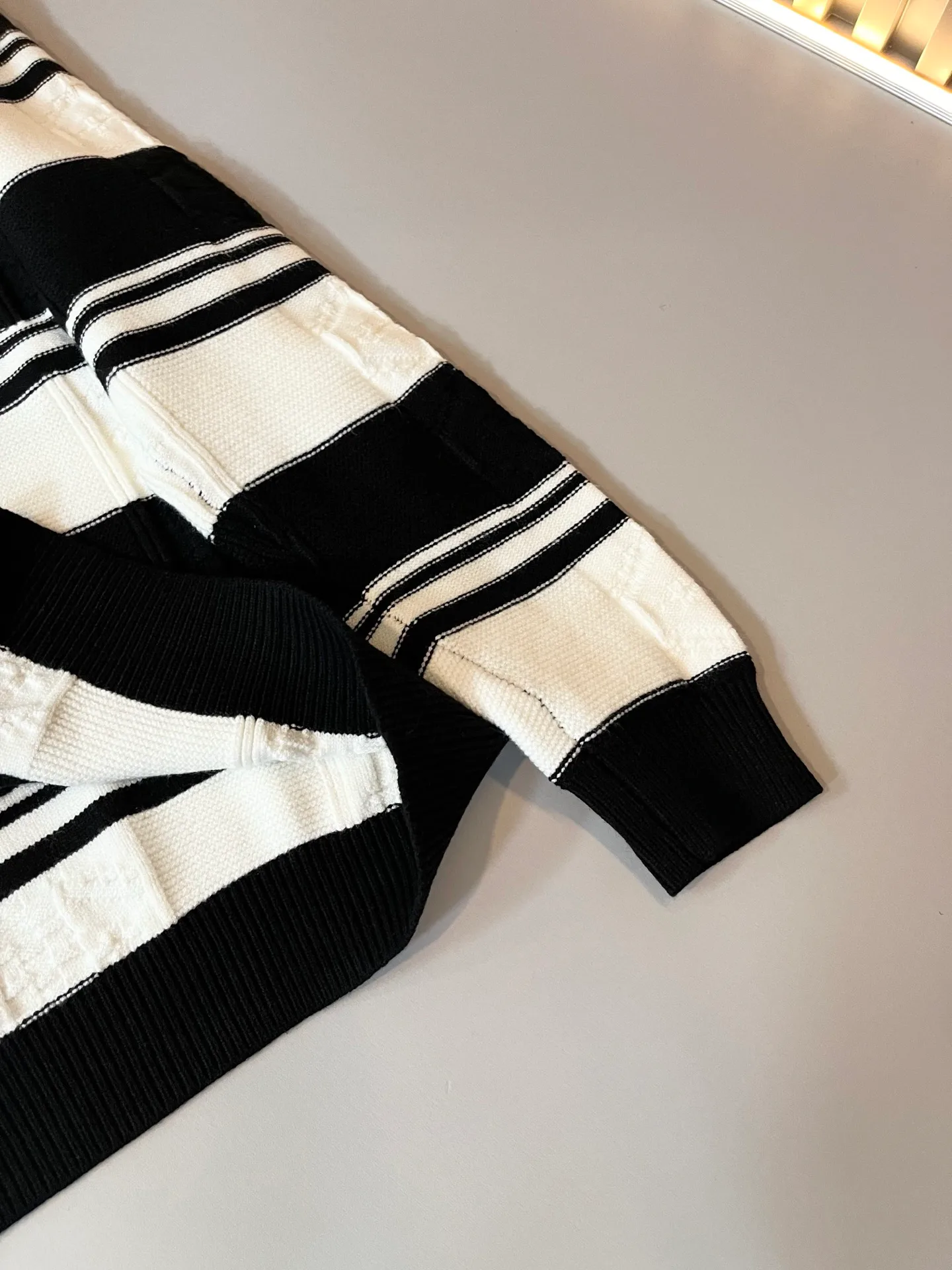 Джемперы И Свитеры Мужские Gucci 798850