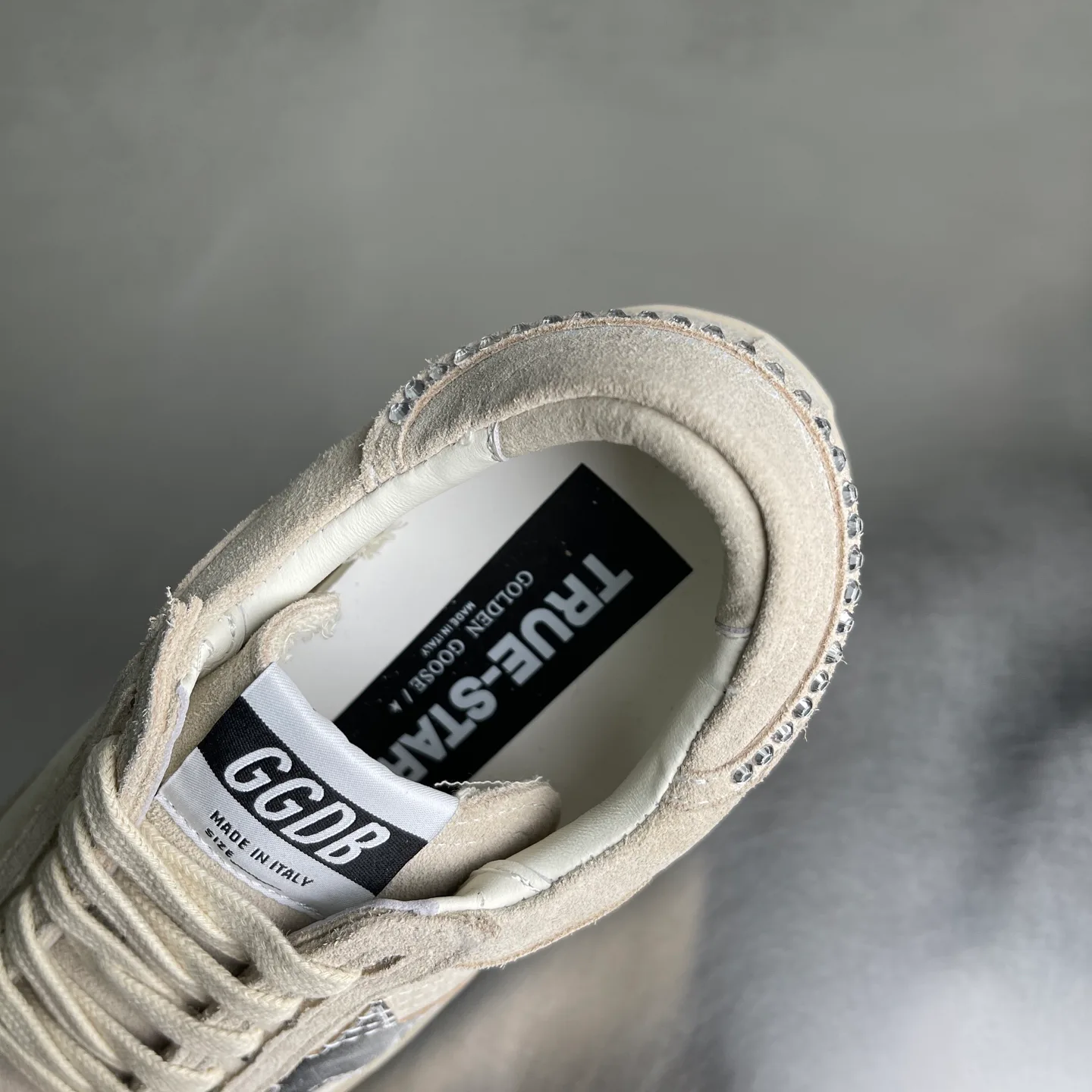 Кроссовки Женские Golden Goose 17214167