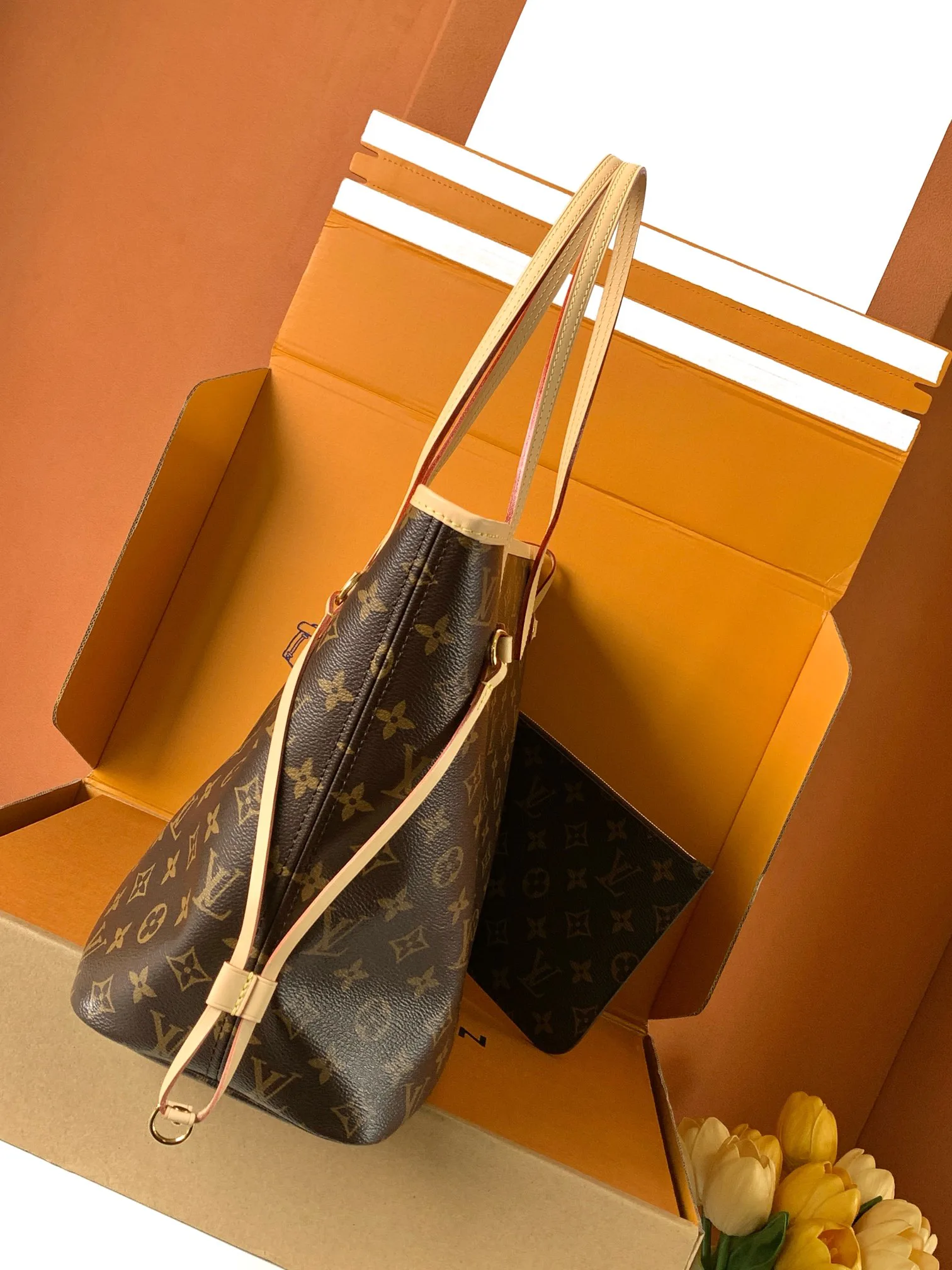 Классические Сумки Женские Louis Vuitton 18156580