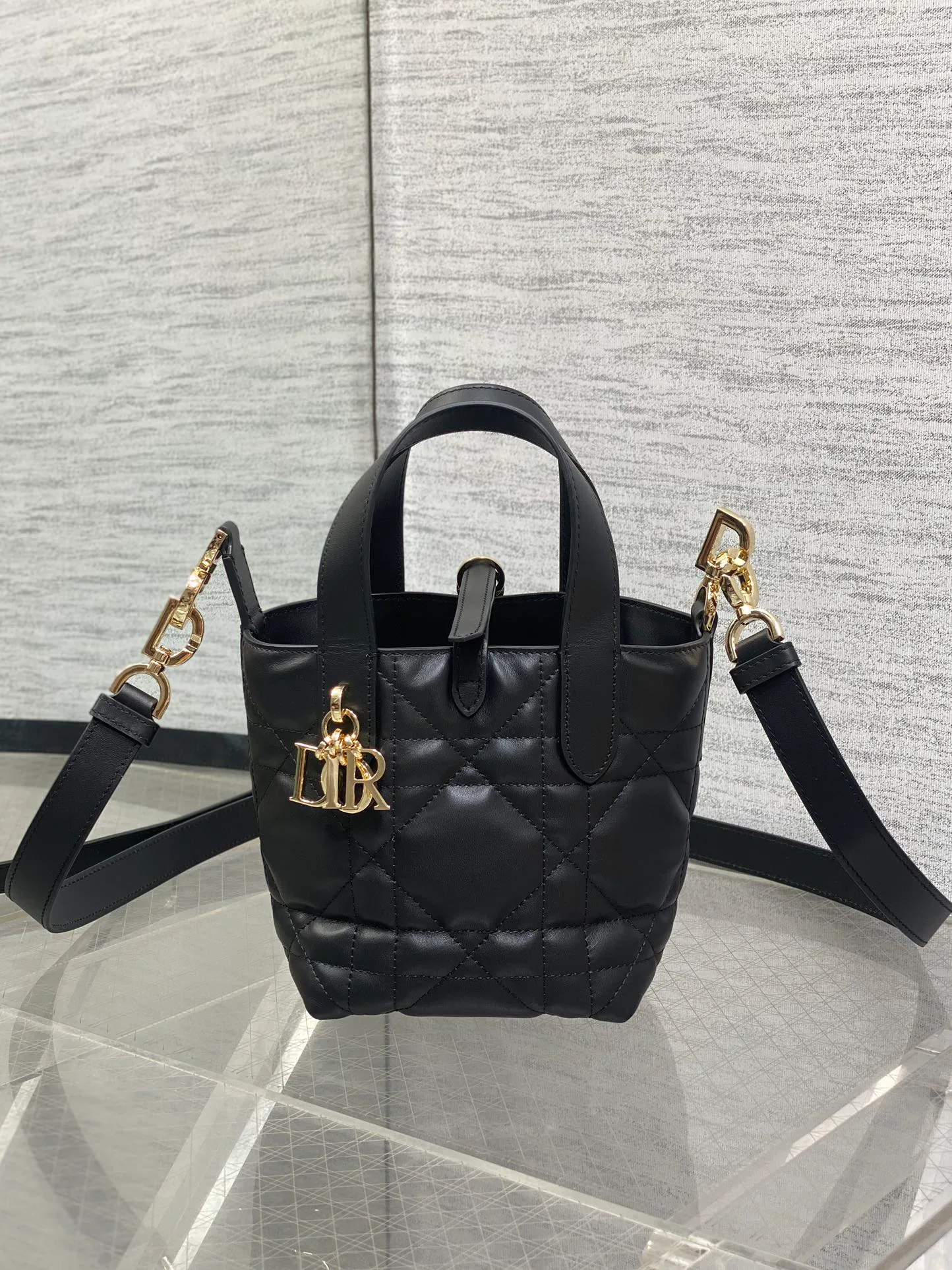 Классические Сумки Женские Christian Dior 11265135