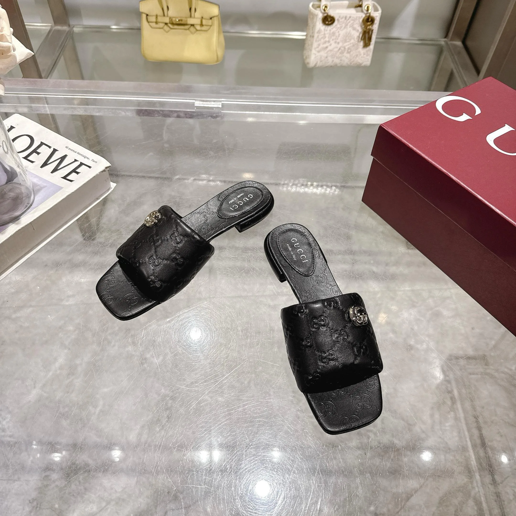 Шлепанцы Женские Gucci 32166