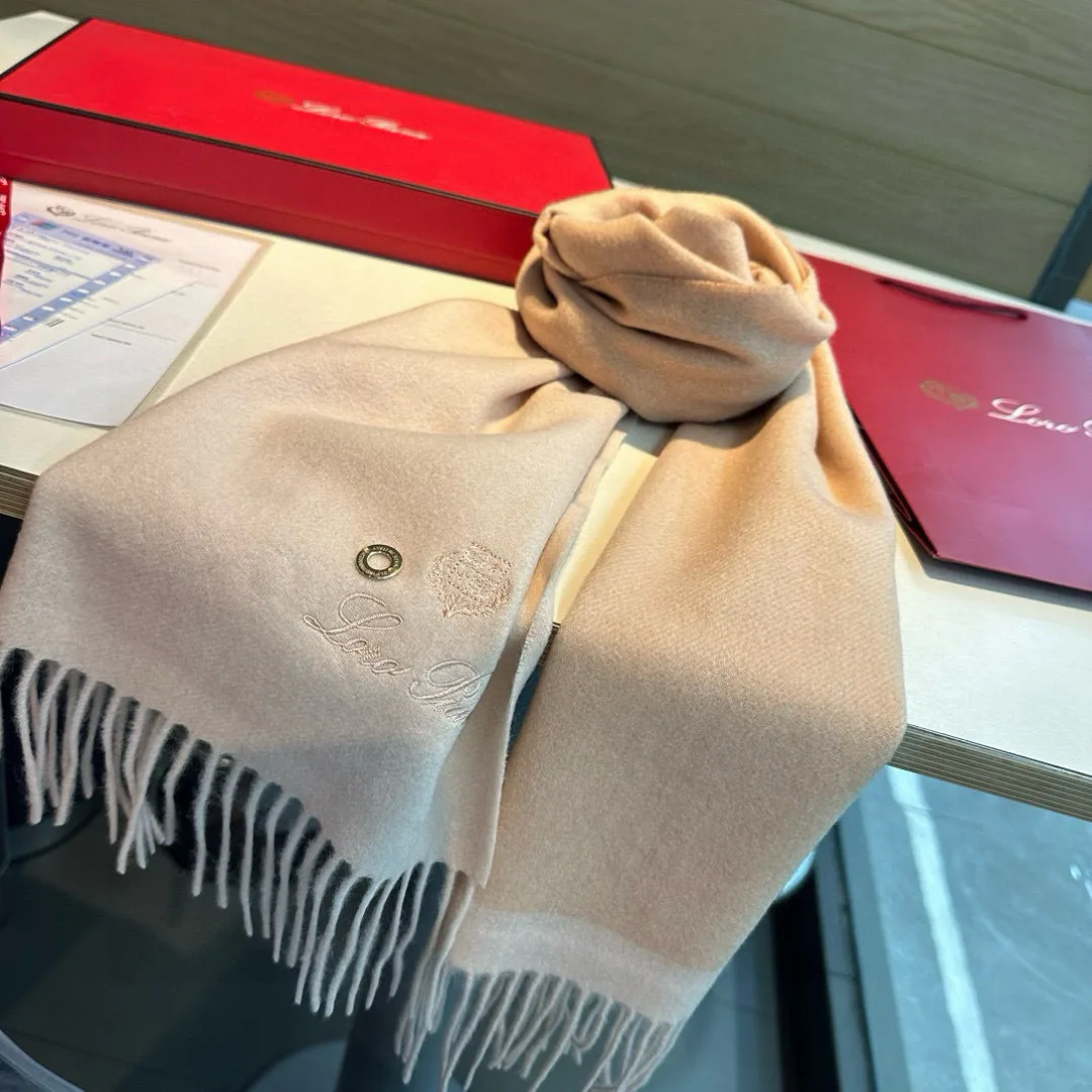 Шарфы Loro Piana 18449885