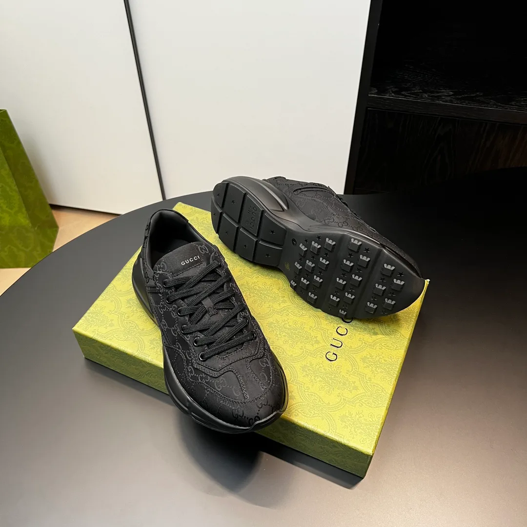 Кроссовки Женские Gucci 21908