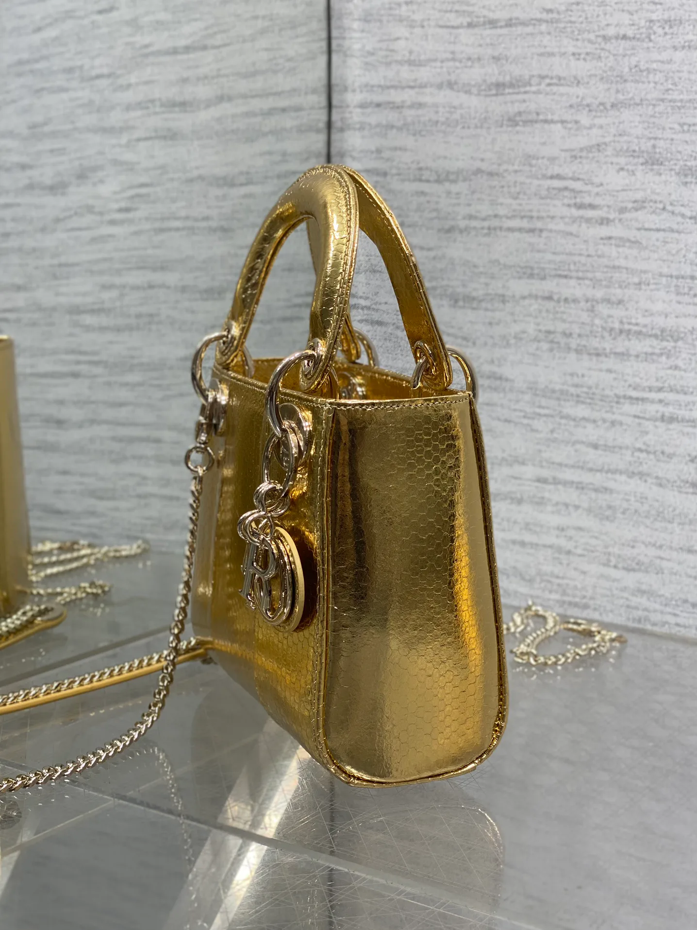 Классические Сумки Женские Christian Dior 11581754