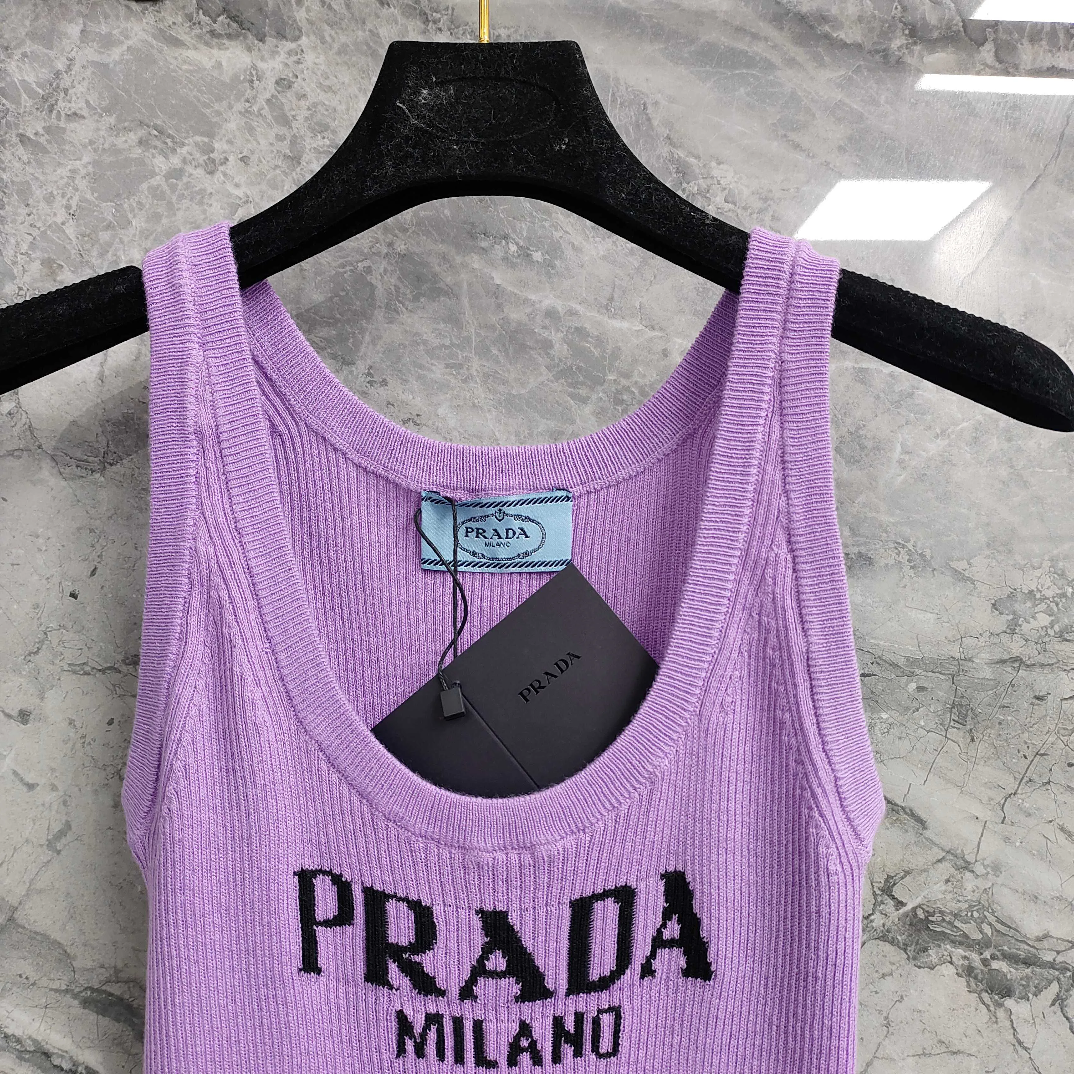 Топы Женские Prada 21435