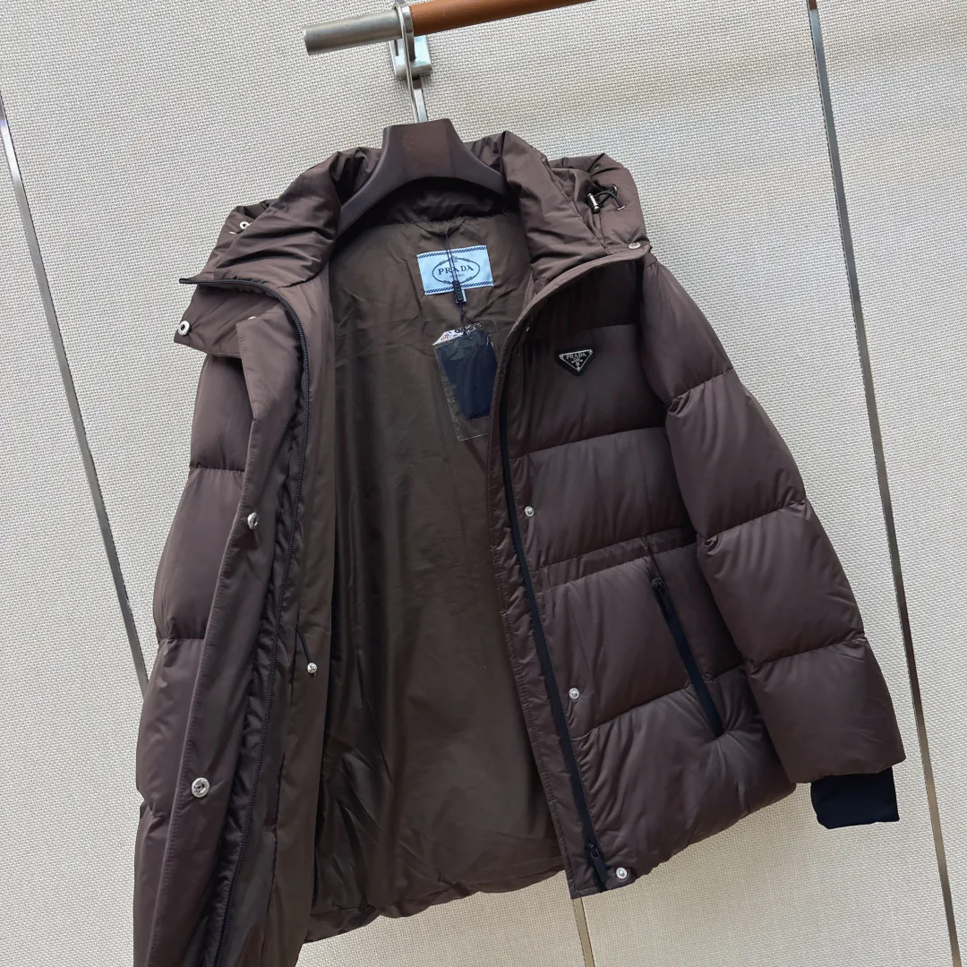Куртки И Пуховики Женские Prada 18094547