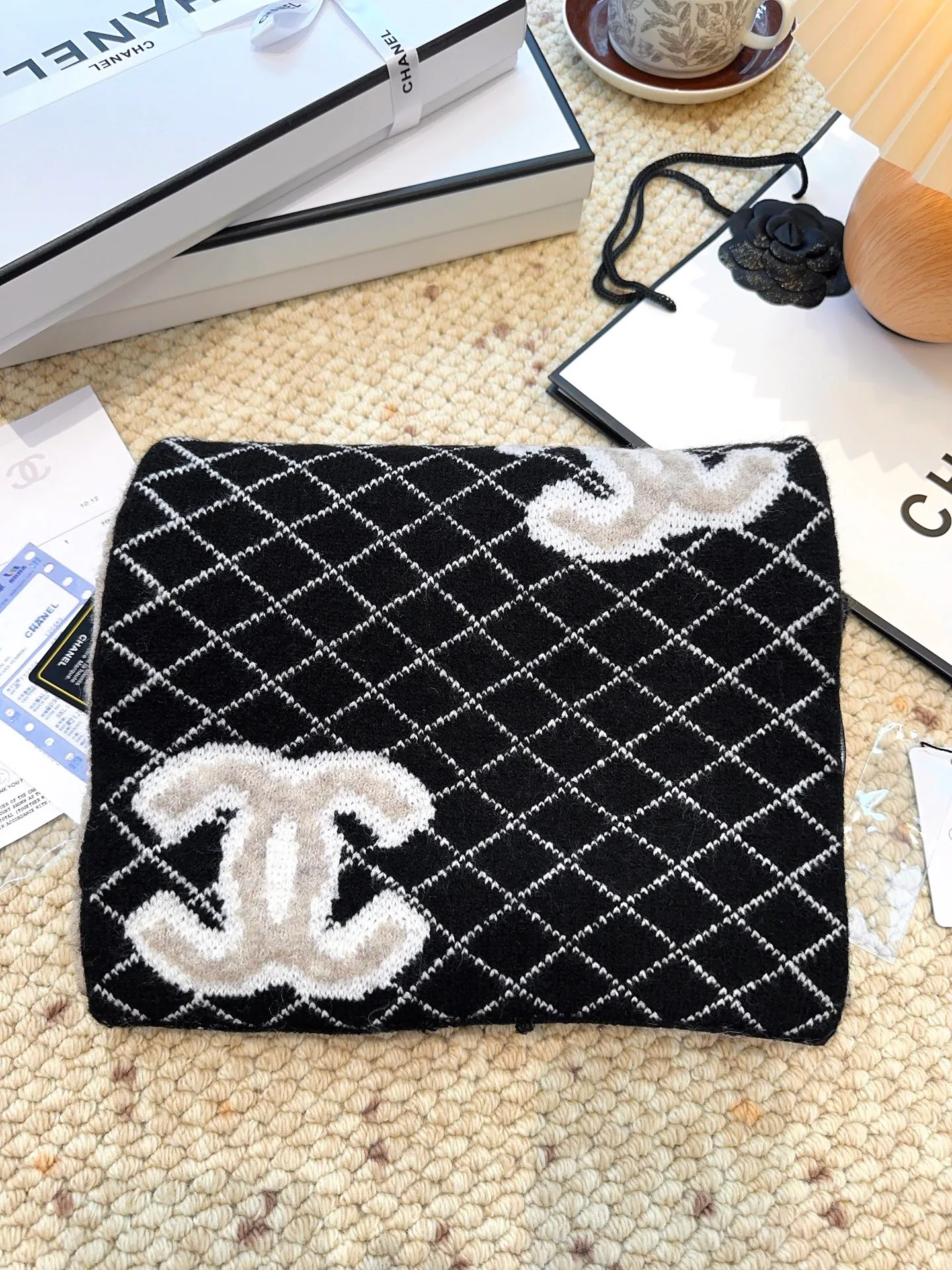 Шарфы Chanel 18105442