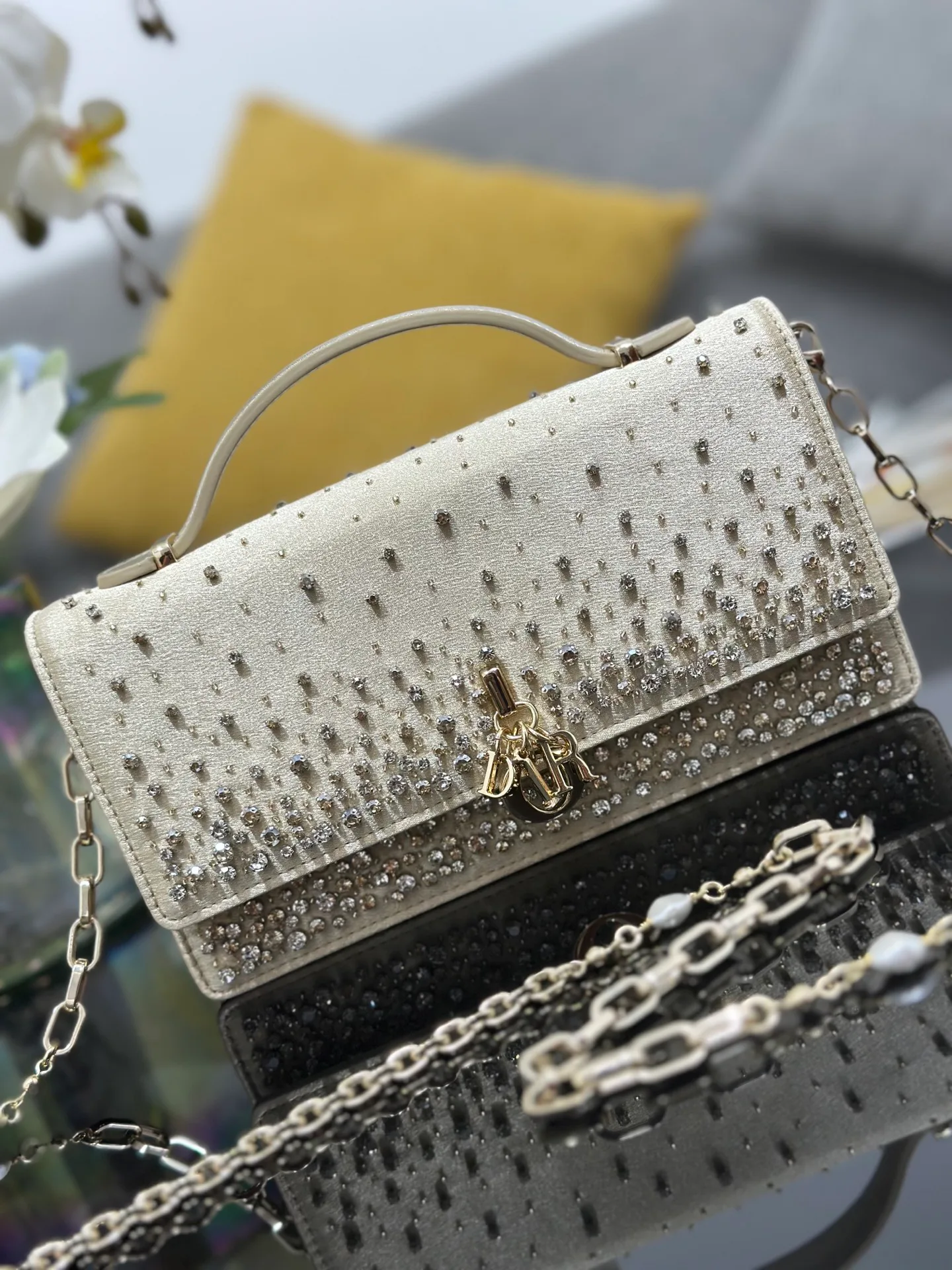 Классические Сумки Женские Christian Dior 17643227