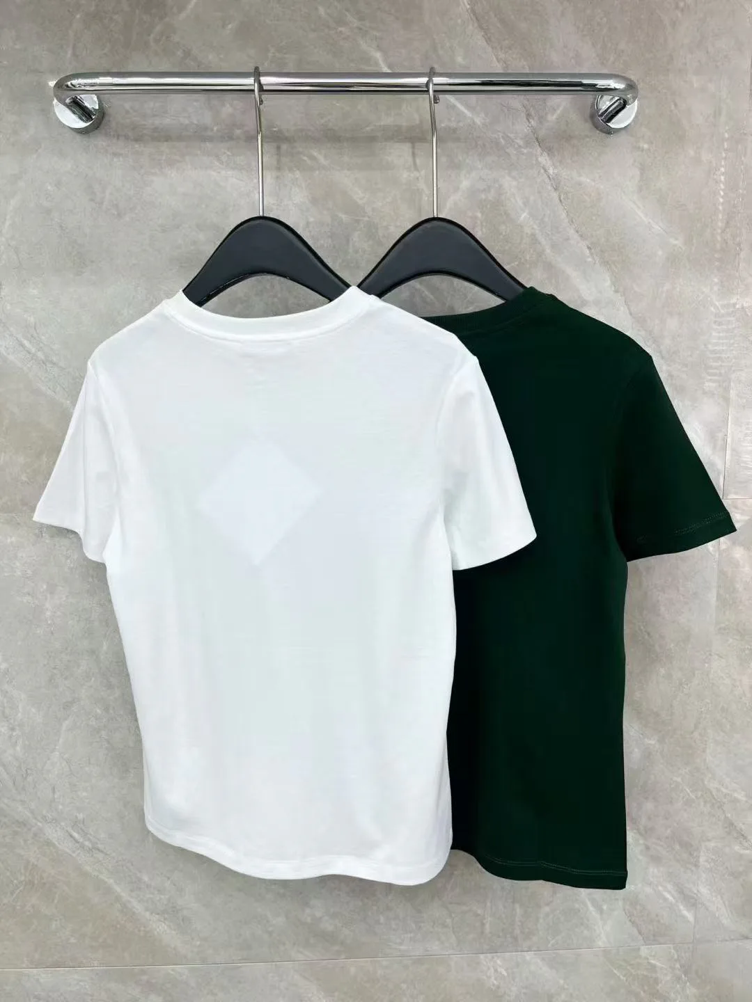 Футболки Женские Balenciaga 792004