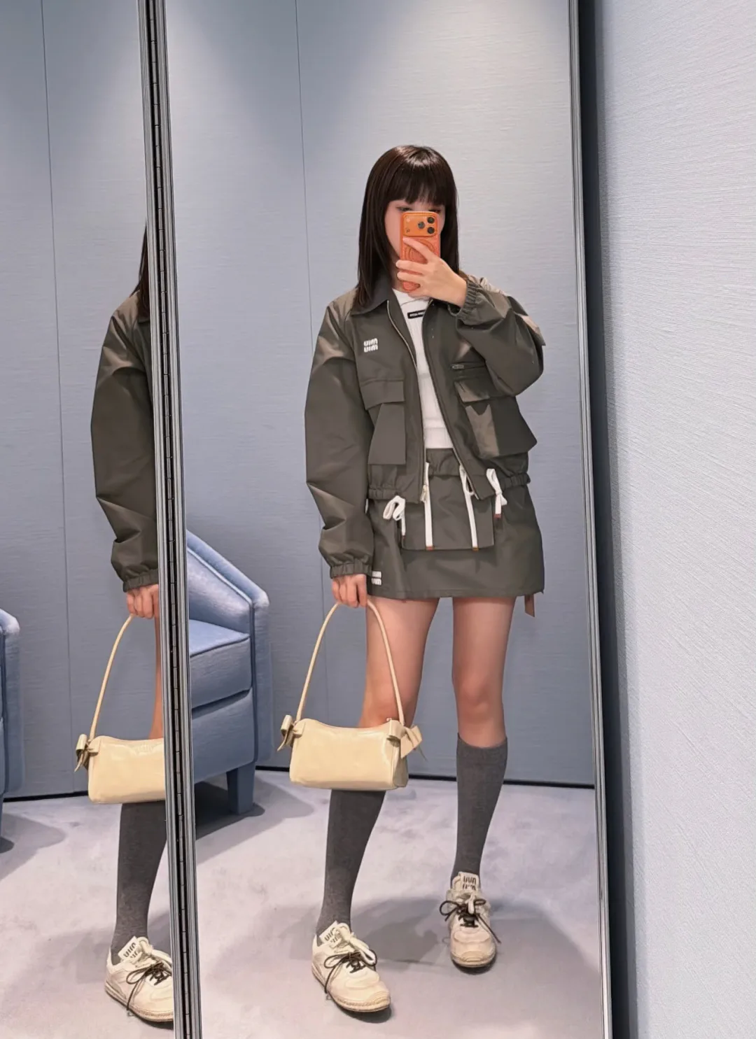 Куртки И Пуховики Женские Miu Miu 11814273