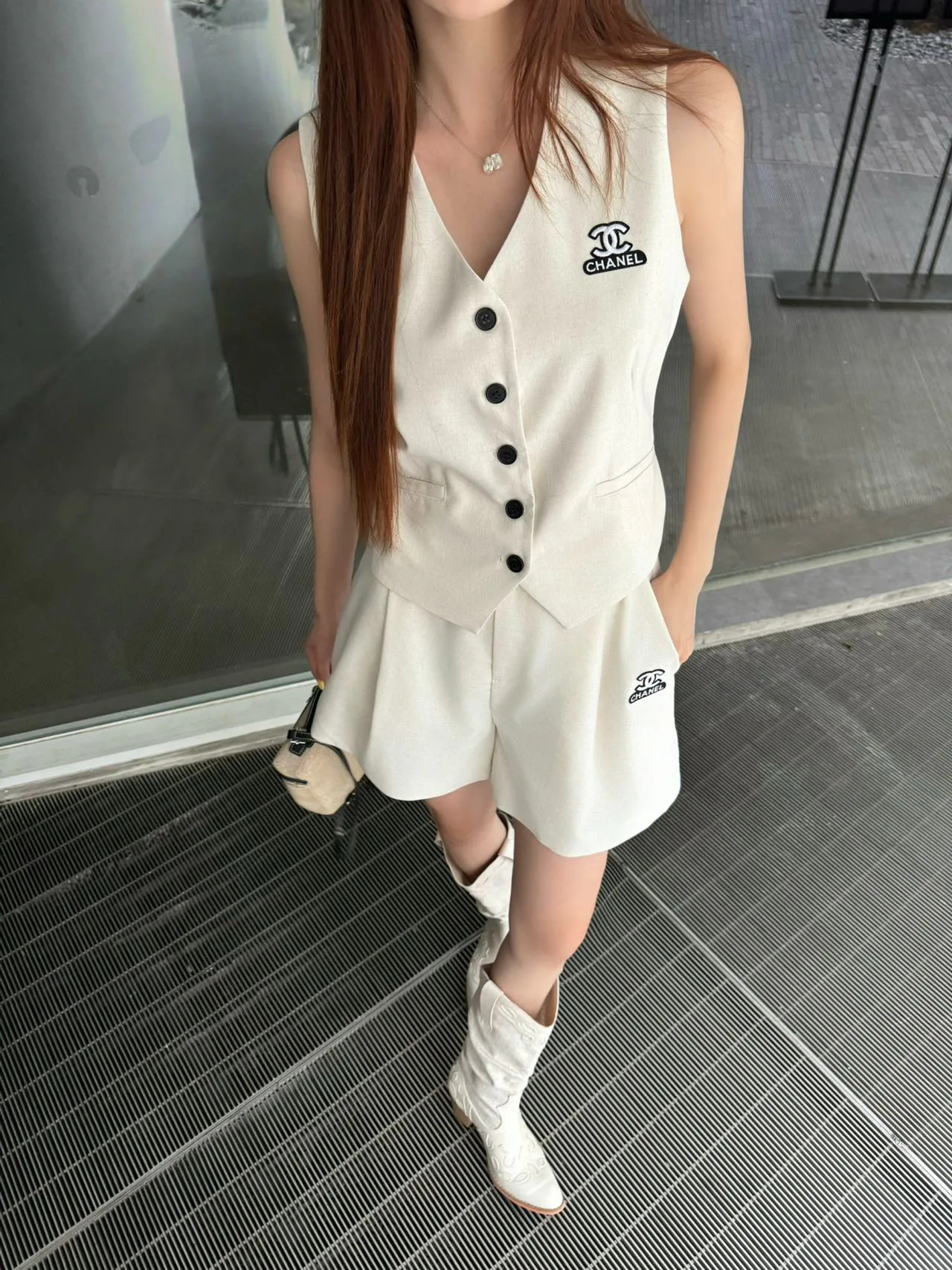 Костюмы Женские Chanel 13583632