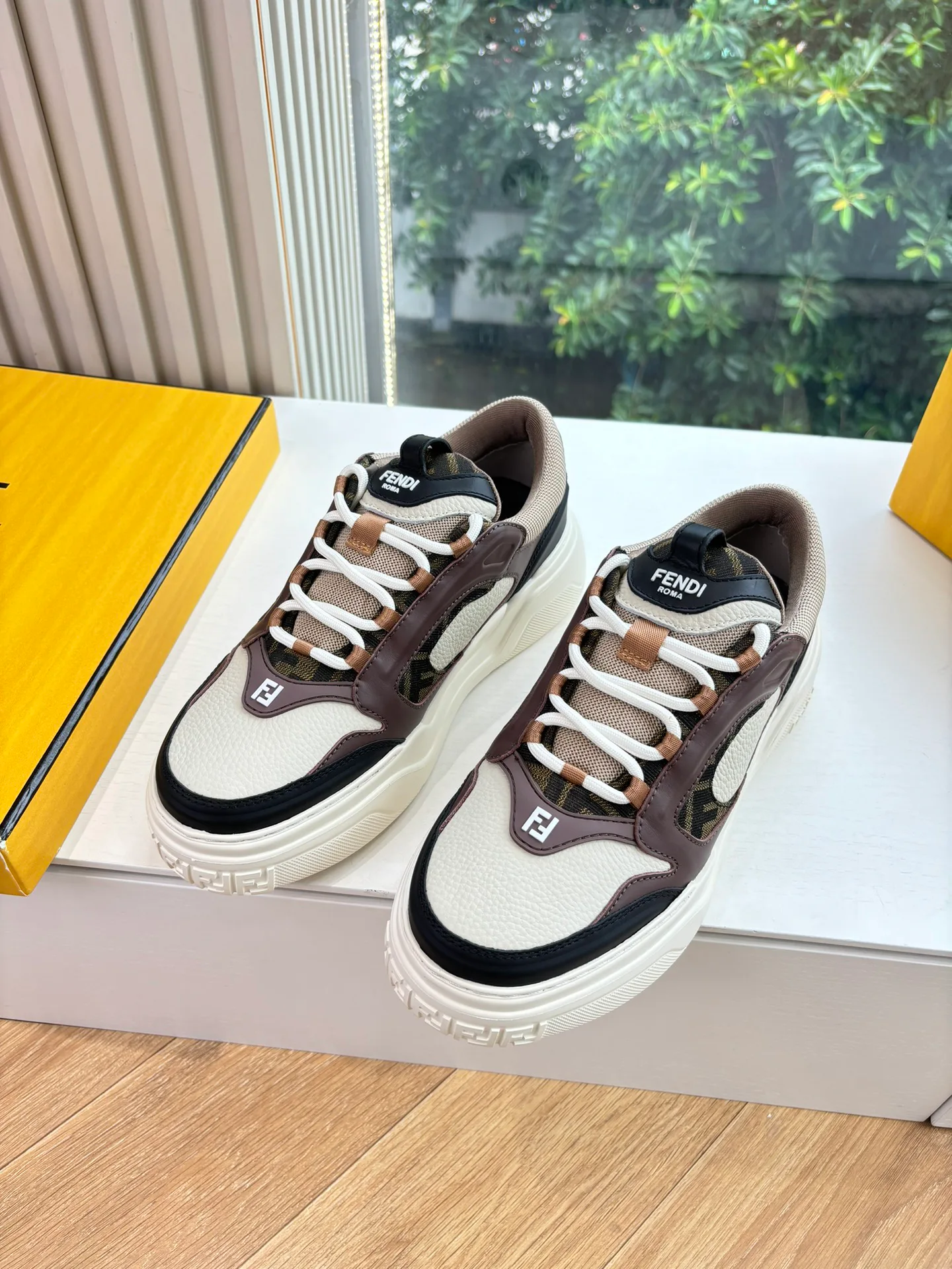 Кроссовки Мужские Fendi 91850