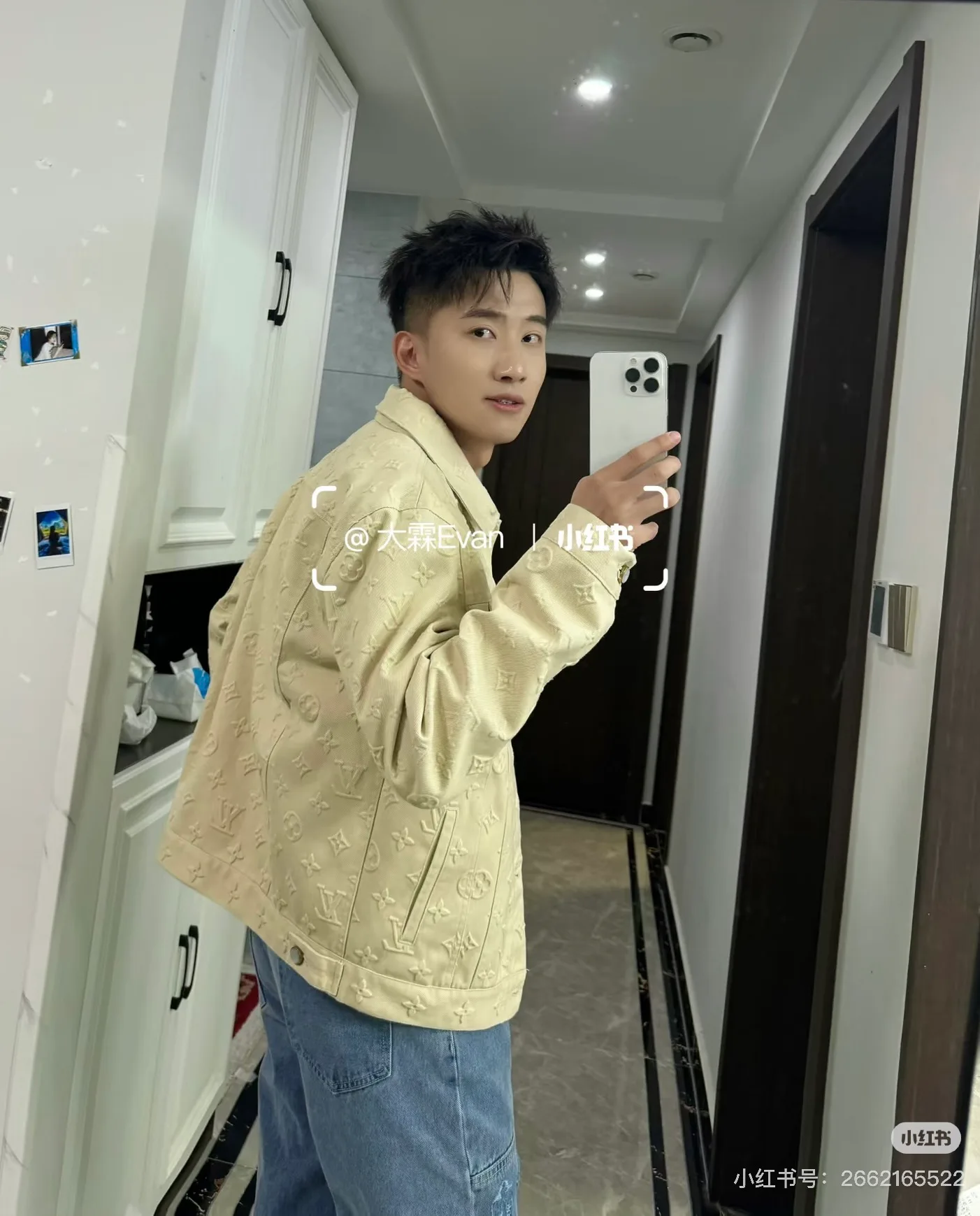 Куртки И Пуховики Женские Louis Vuitton 24402