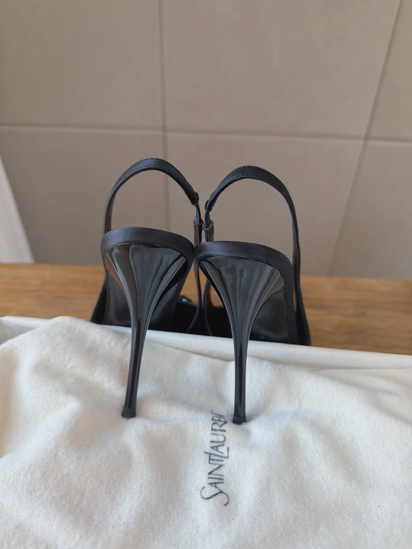 Туфли Женские Saint Laurent 19416039