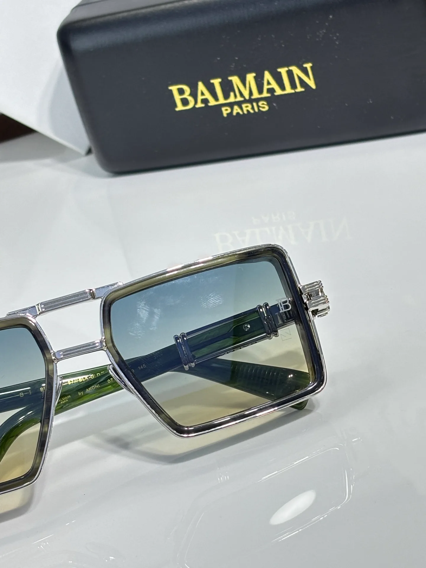 Очки Balmain 587559