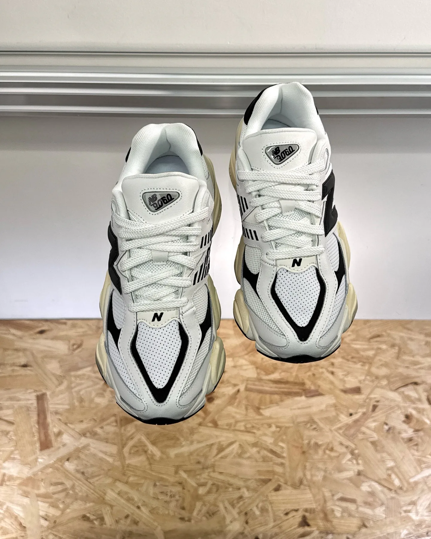 Кроссовки Женские New Balance 17963941