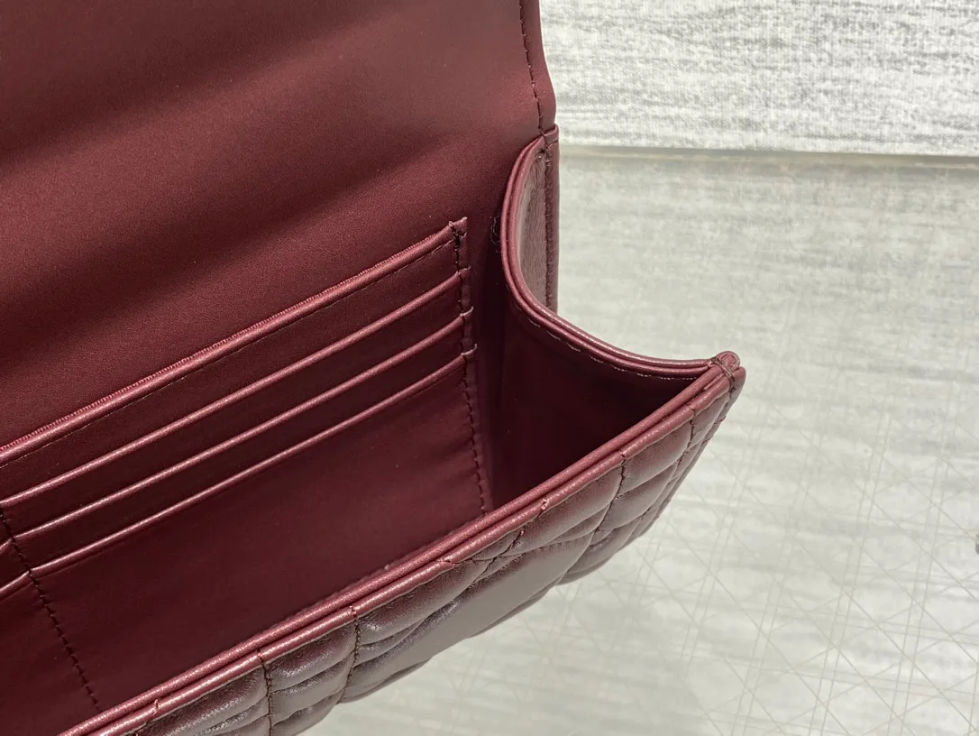 Клатчи Женские Christian Dior 11412683