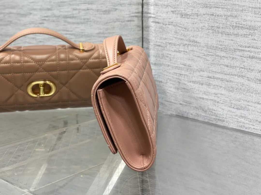 Клатчи Женские Christian Dior 11412697