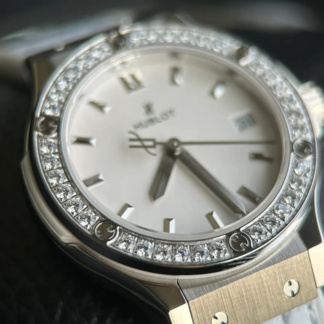 Часы Женские Hublot 17629715