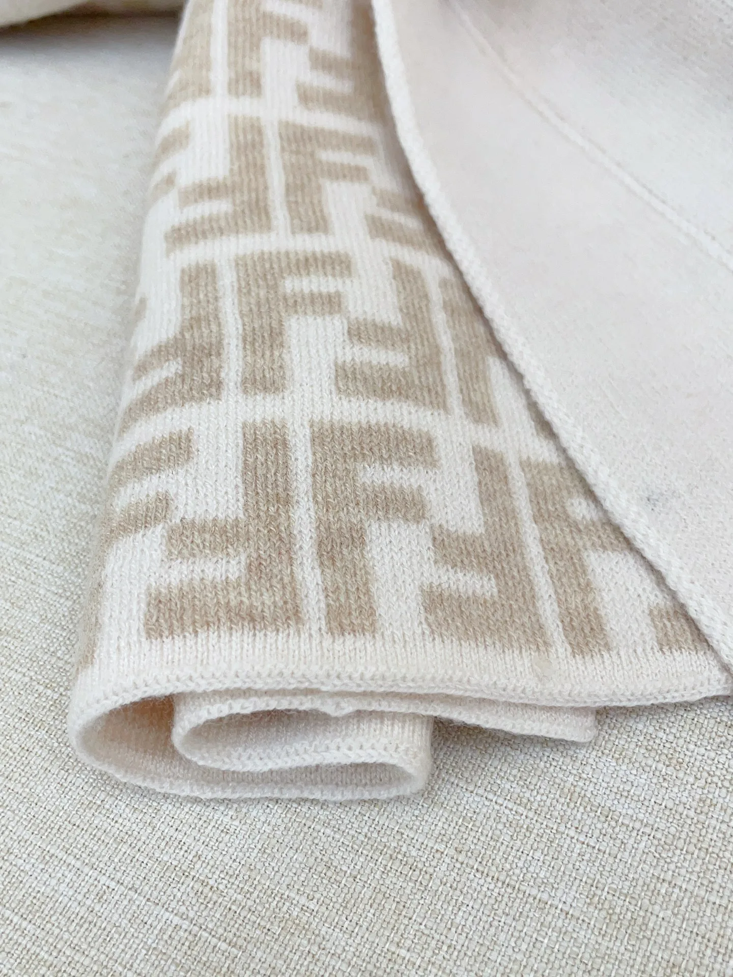 Шарфы Fendi 966244