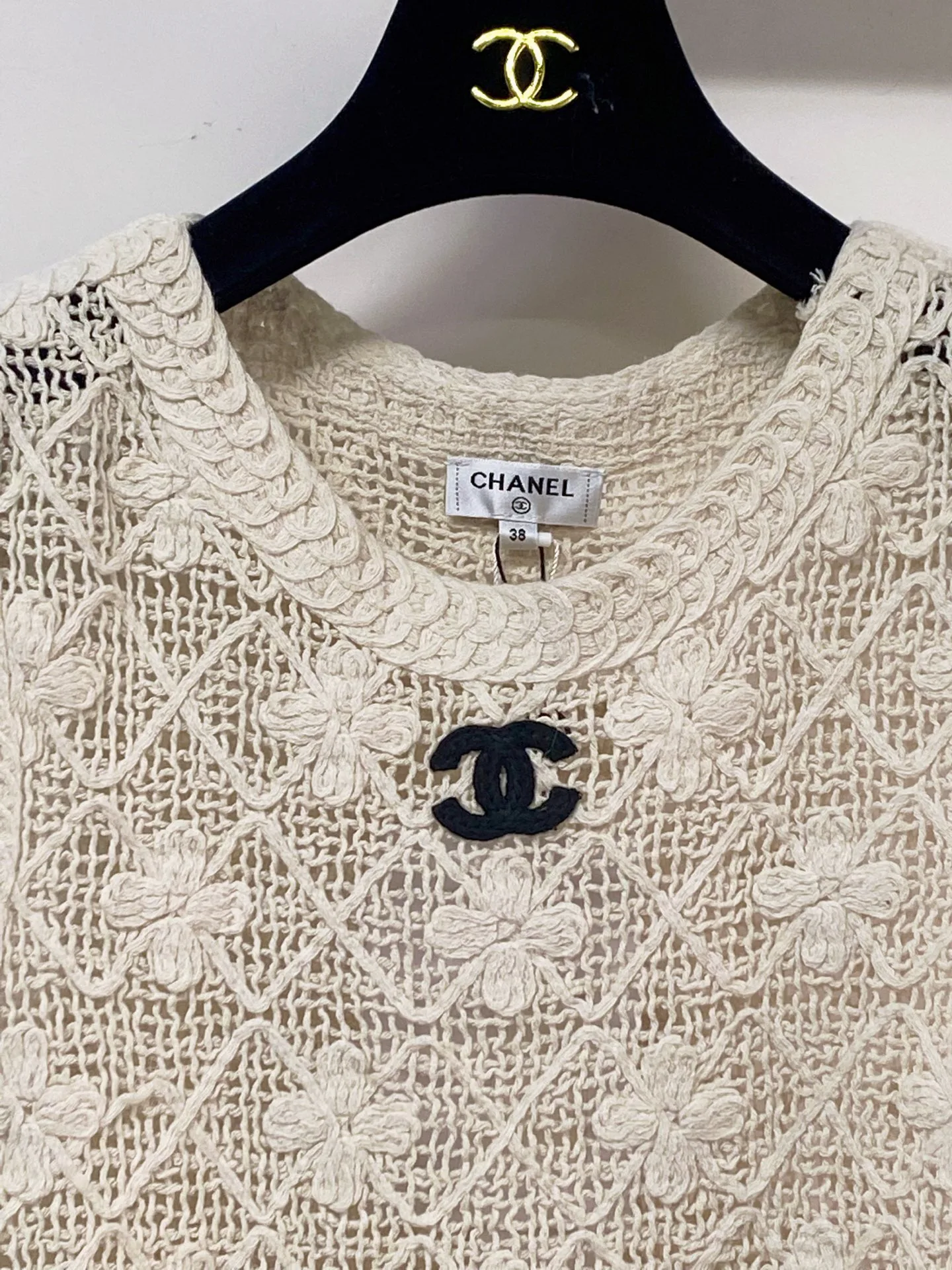 Жилеты Женские Chanel 13557603