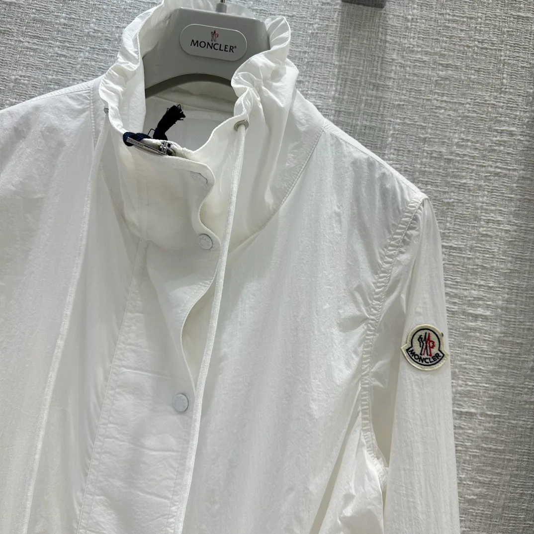 Куртки И Пуховики Женские Moncler 12778595