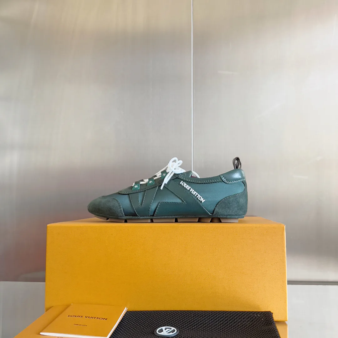 Кроссовки Женские Louis Vuitton 471177