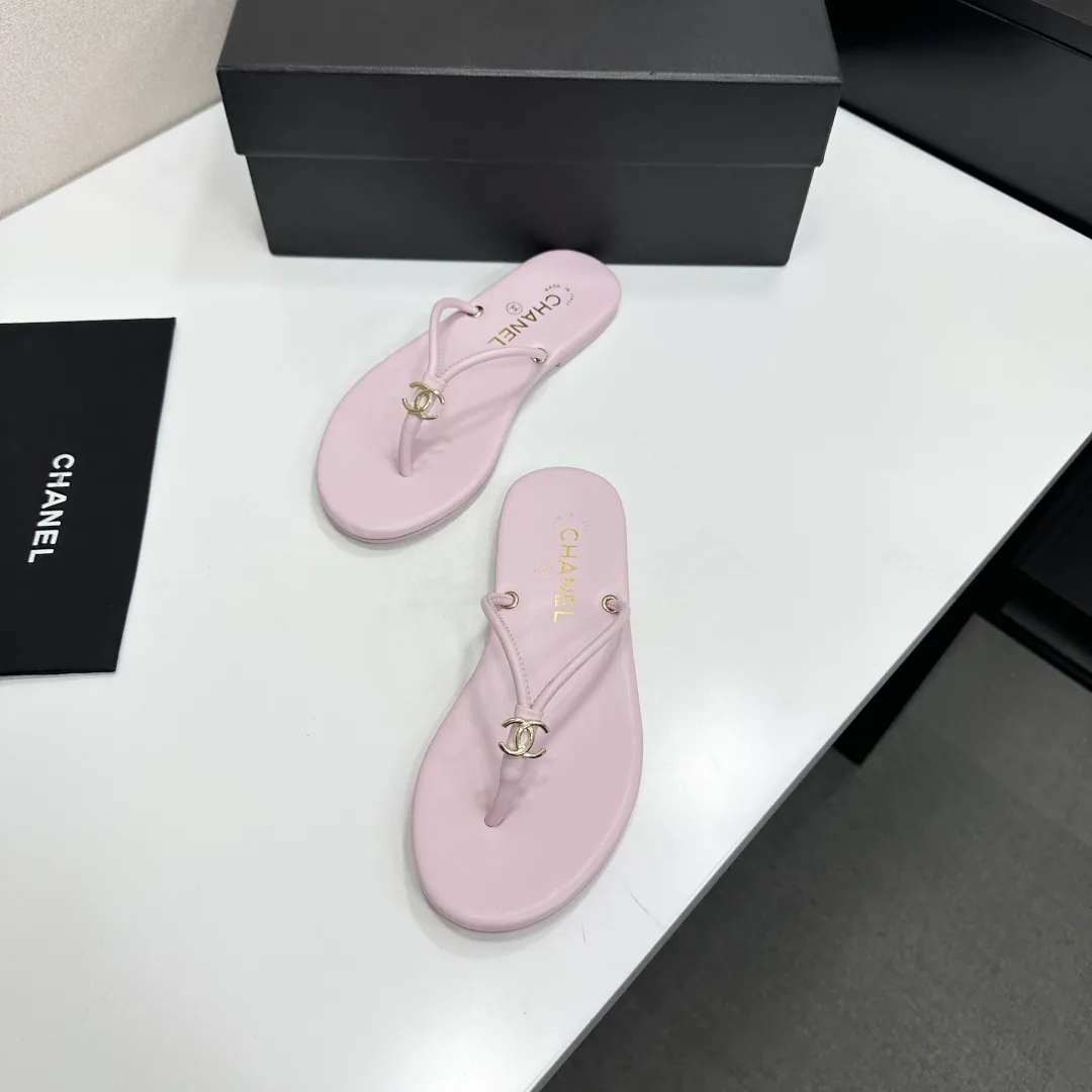 Шлепанцы Женские Chanel 11621173