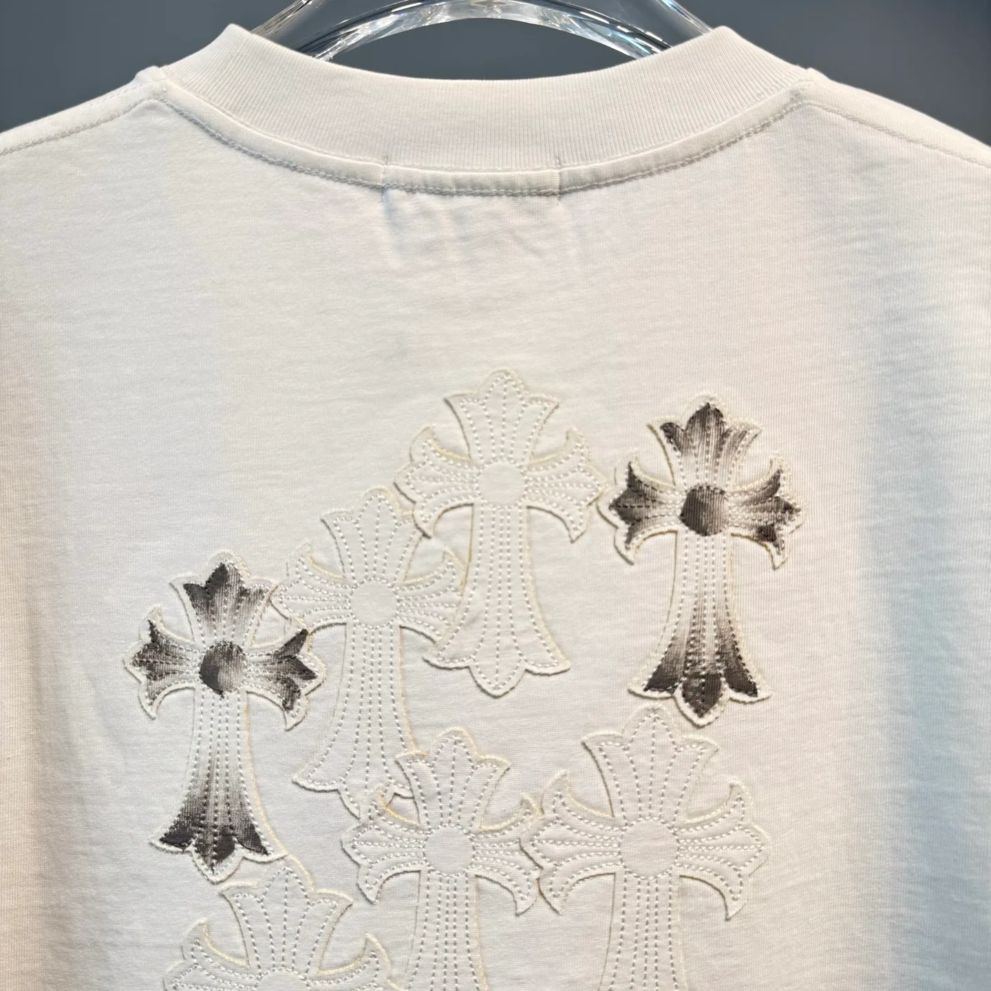 Футболки Женские Chrome Hearts 5059350