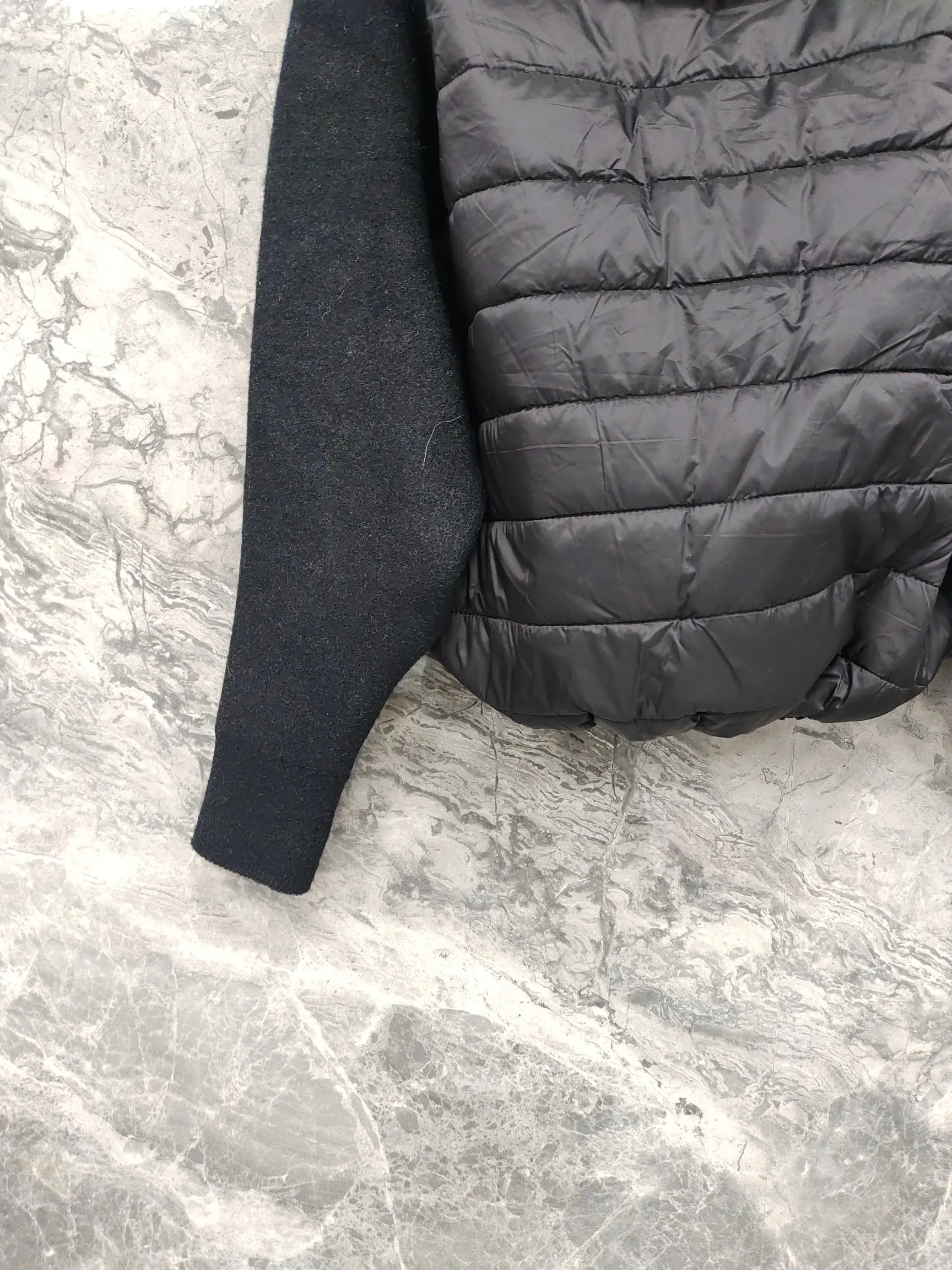 Куртки И Пуховики Женские Moncler 18743551