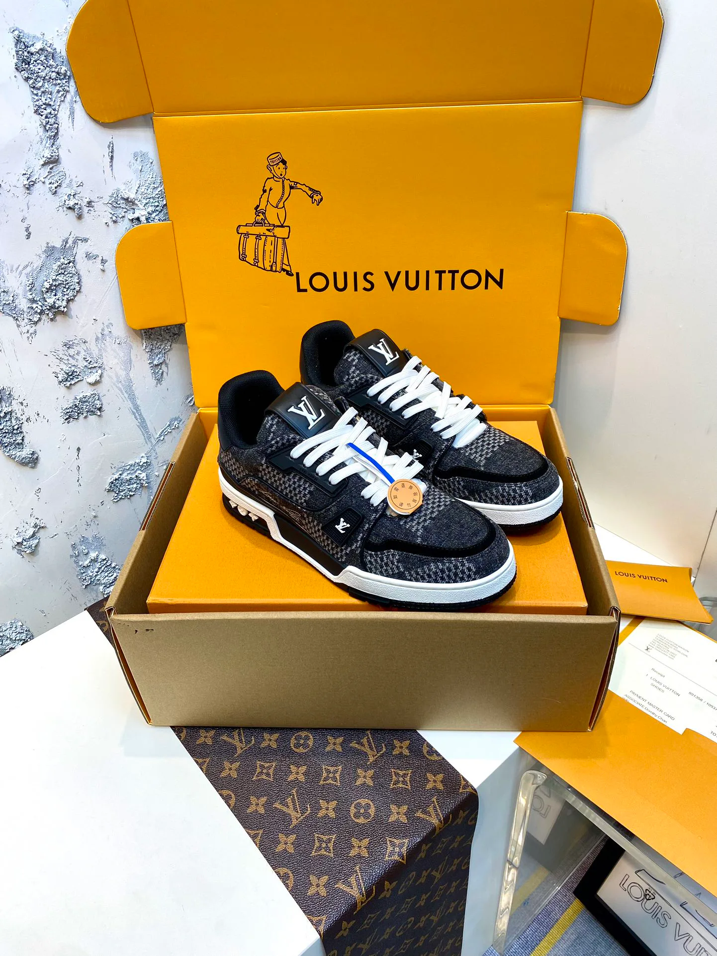 Кроссовки Мужские Louis Vuitton 5058054