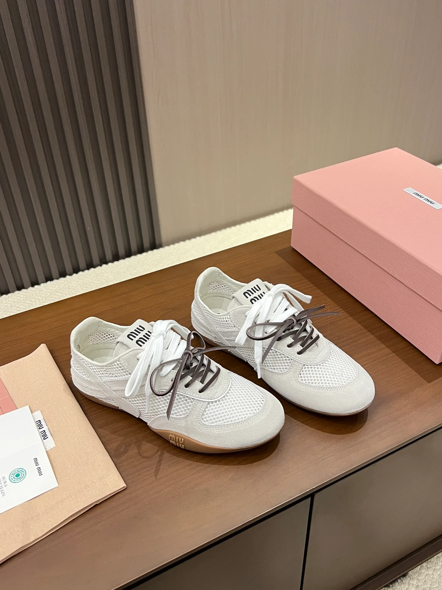 Кроссовки Женские Miu Miu 17968588