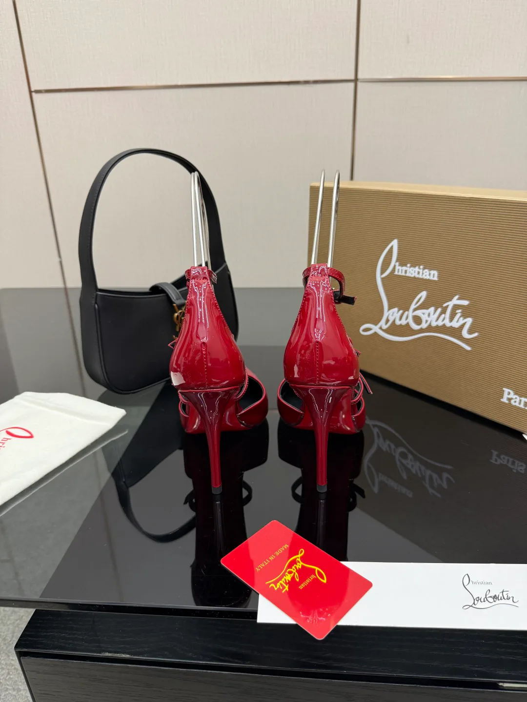 Туфли Женские Christian Louboutin 399078