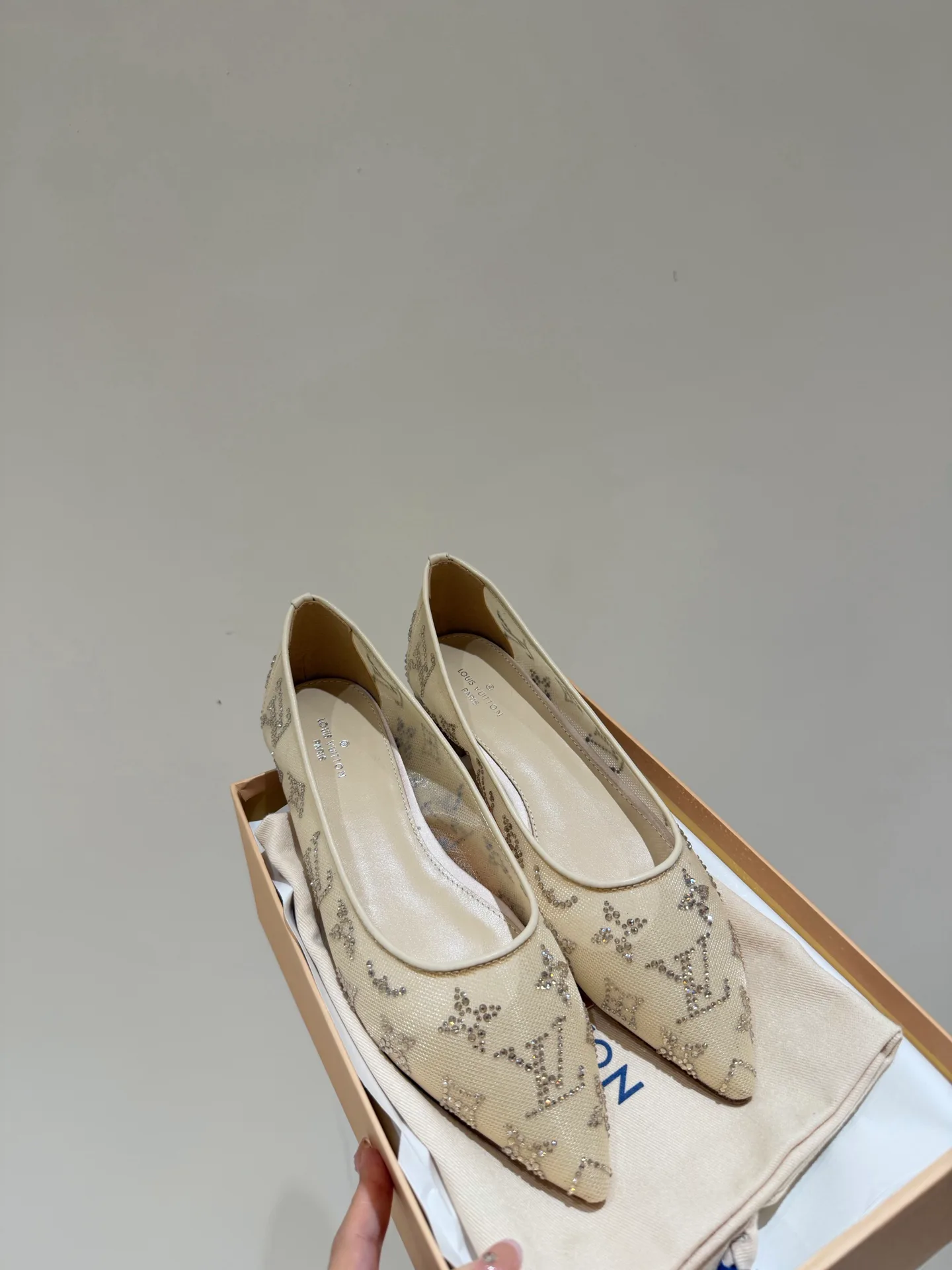 Туфли Женские Louis Vuitton 11250443