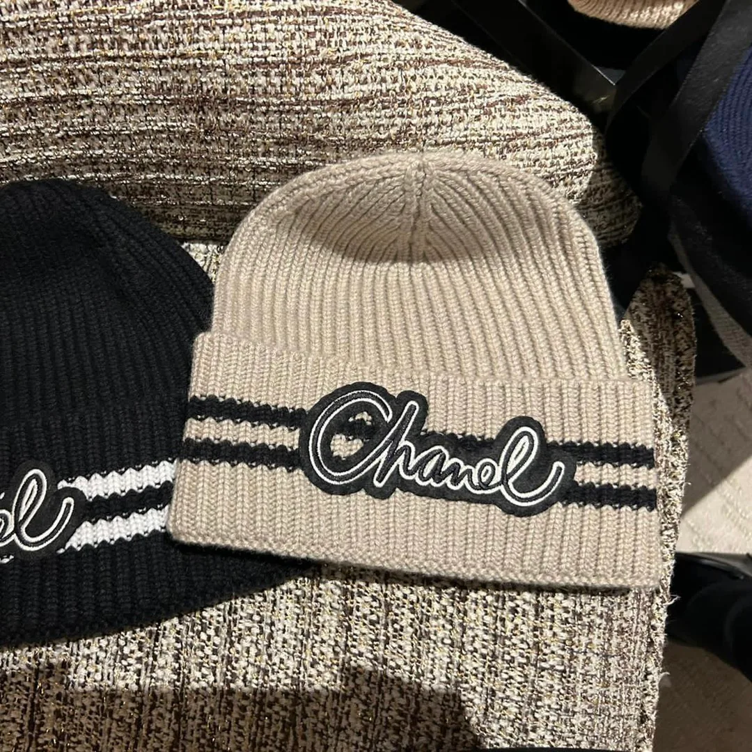 Головные Уборы Chanel 3897243