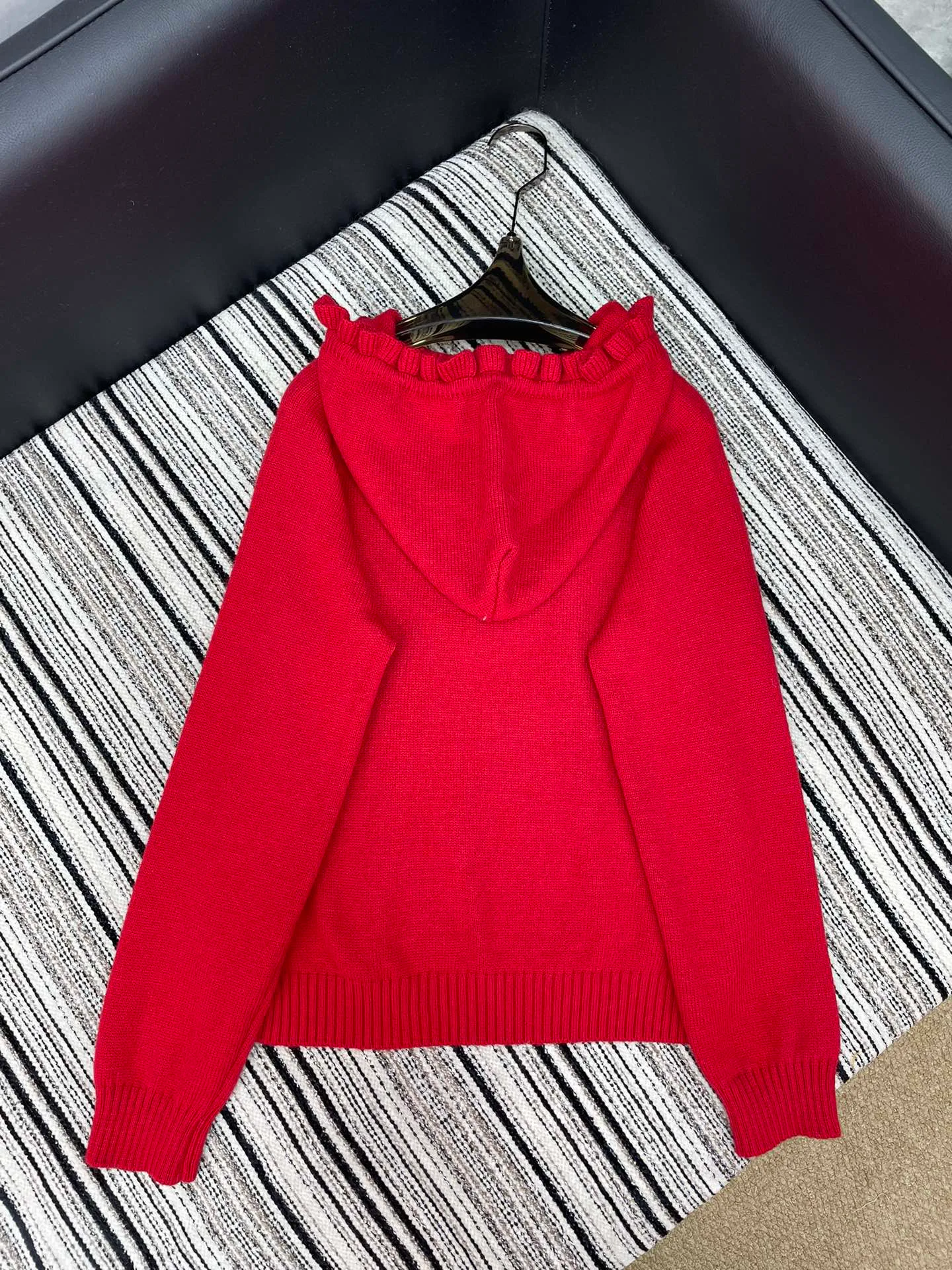 Джемперы И Свитеры Женские Chanel 952840