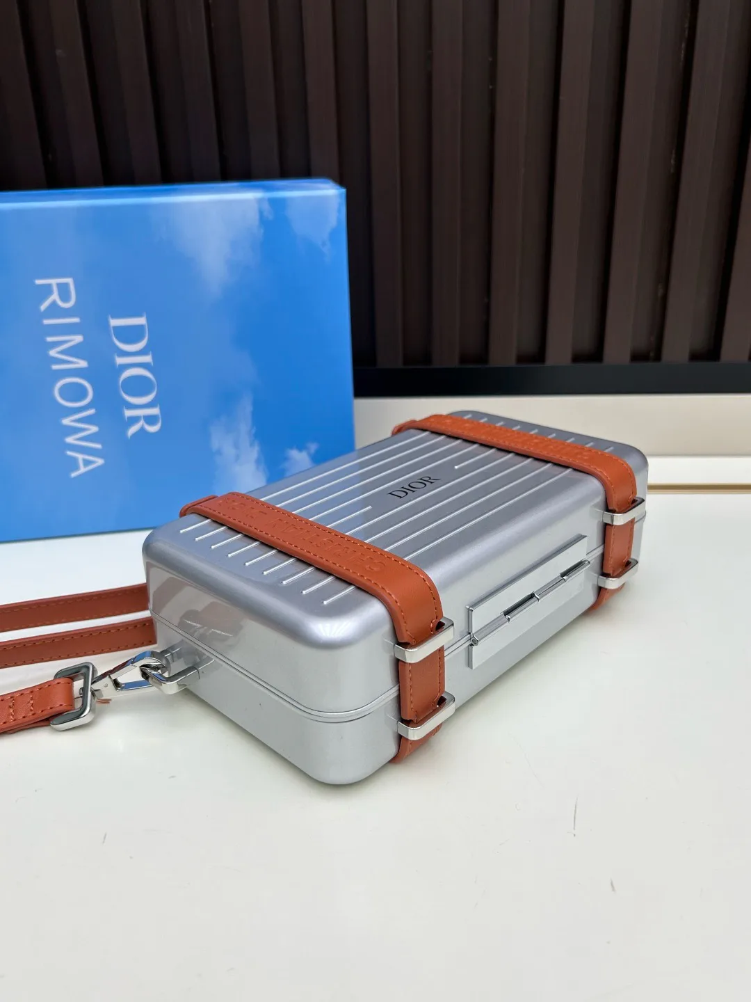 Клатчи Женские Christian Dior 11185365