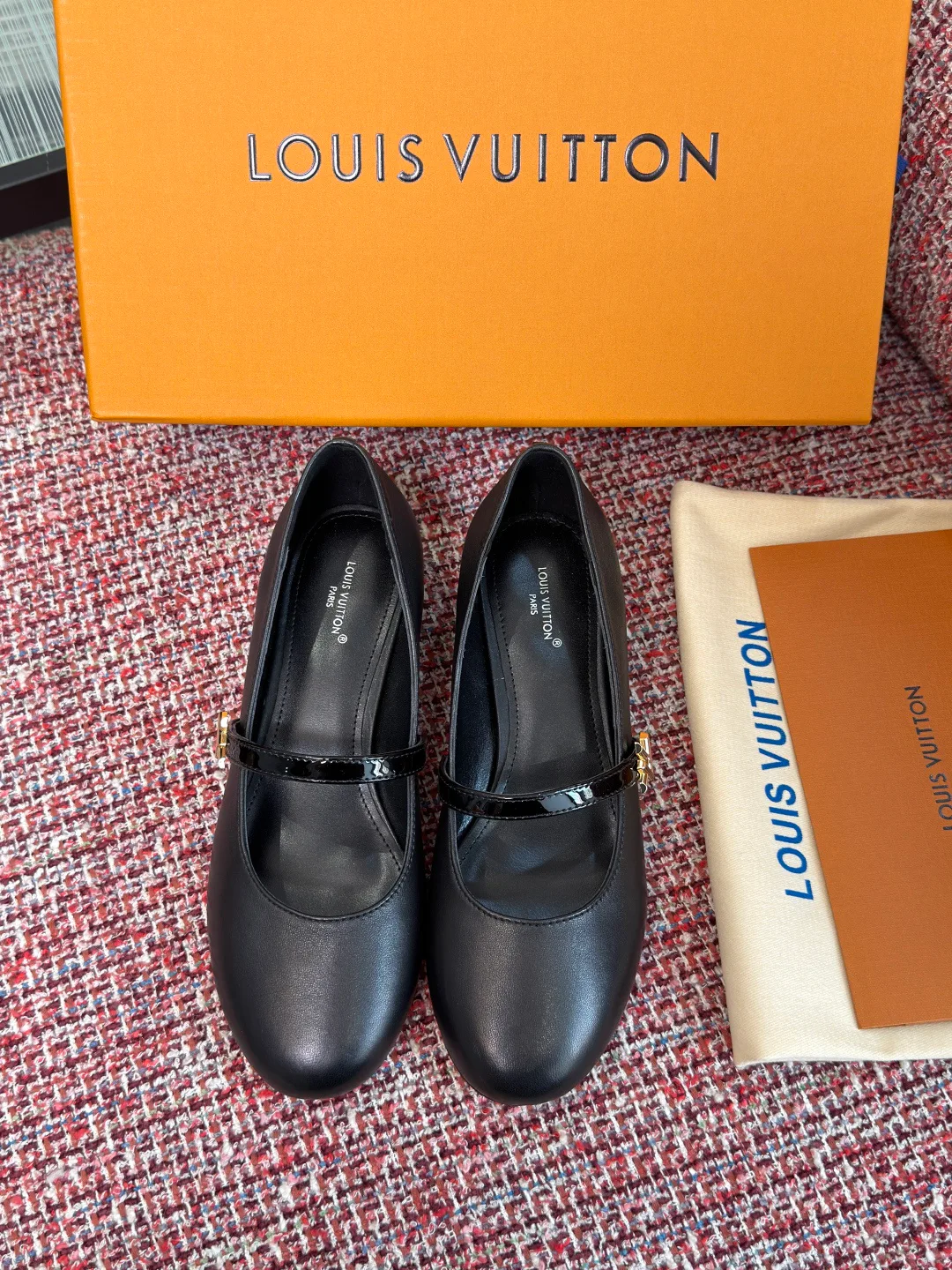 Туфли Женские Louis Vuitton 13359929