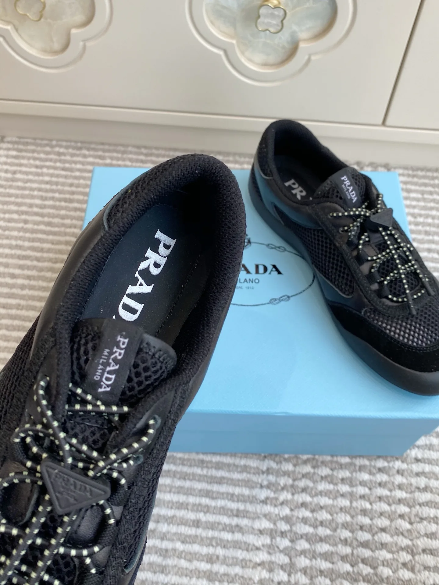 Кроссовки Женские Prada 13239503