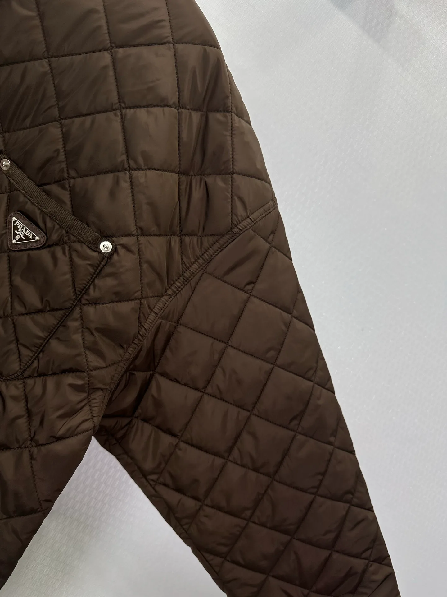 Куртки И Пуховики Женские Prada 18928364