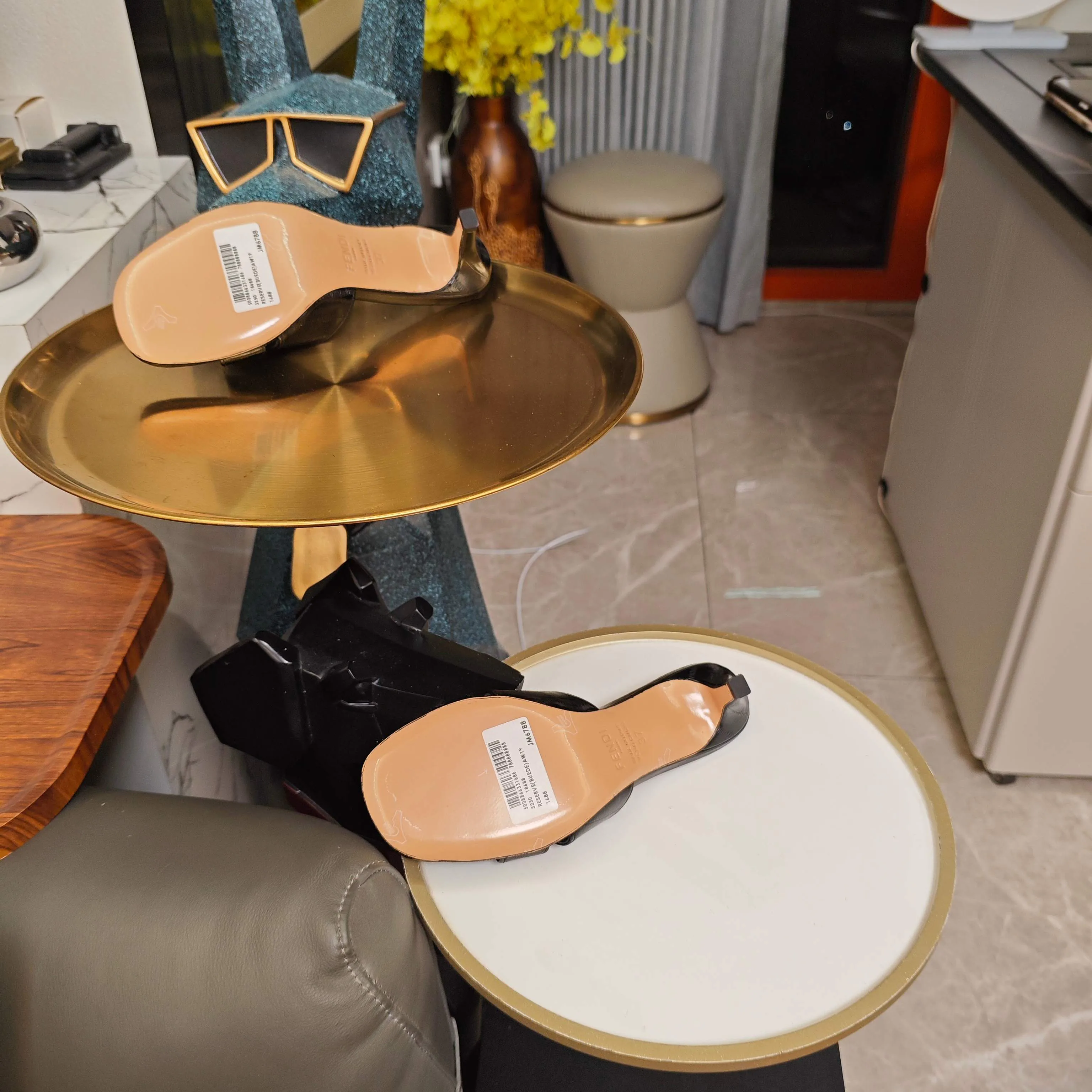 Босоножки Женские Fendi 3921536