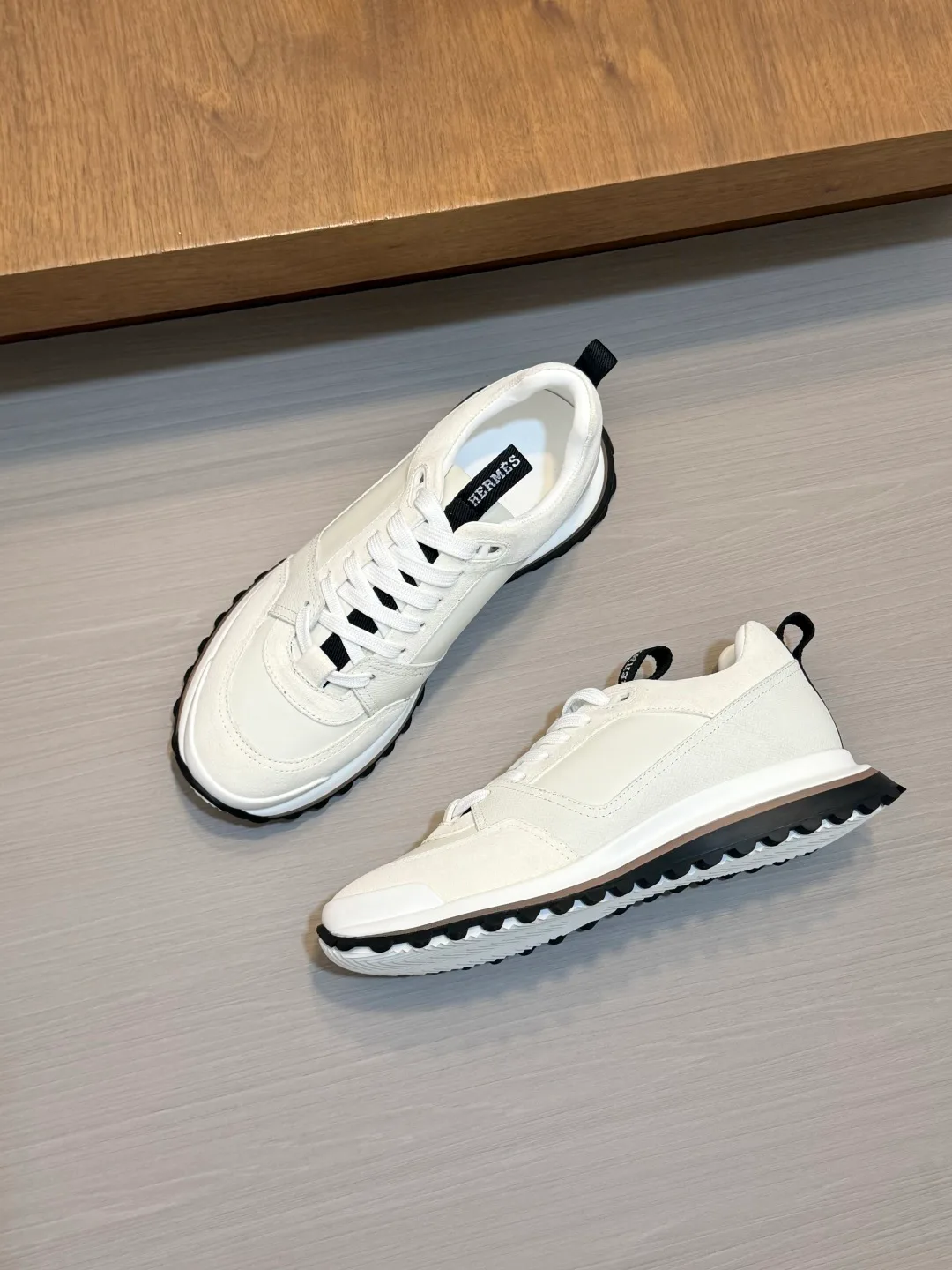 Кроссовки Мужские Hermes 18055243