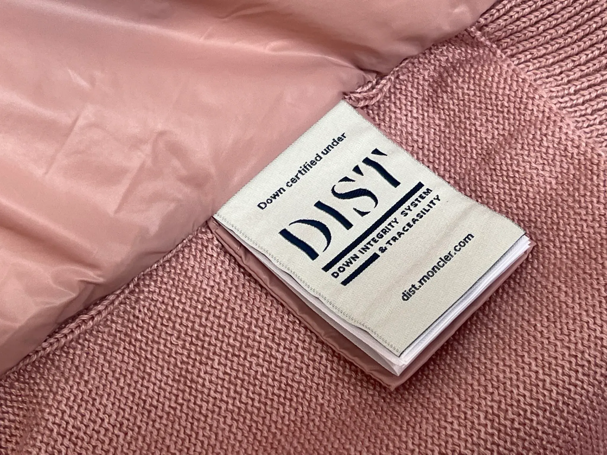 Куртки И Пуховики Женские Moncler 203179