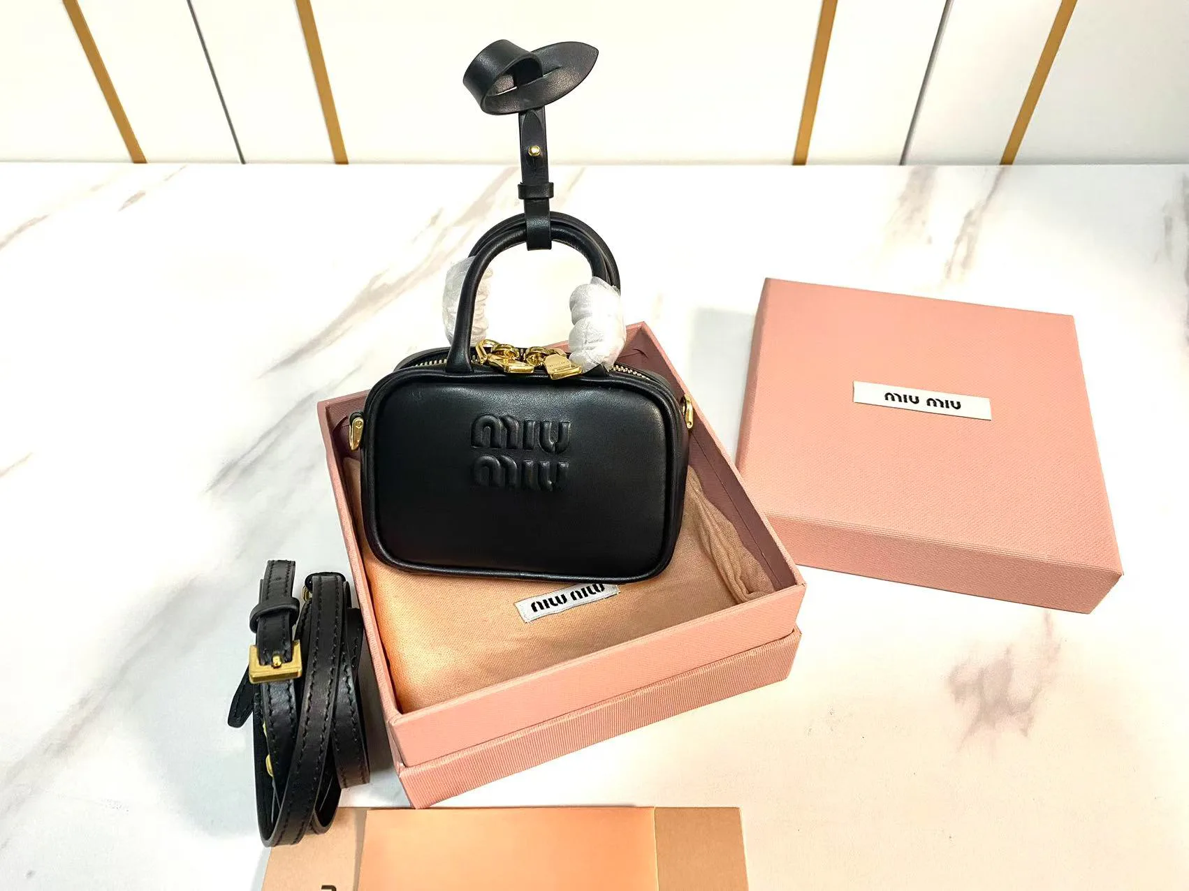 Сумки На Ремне Женские Miu Miu 17395