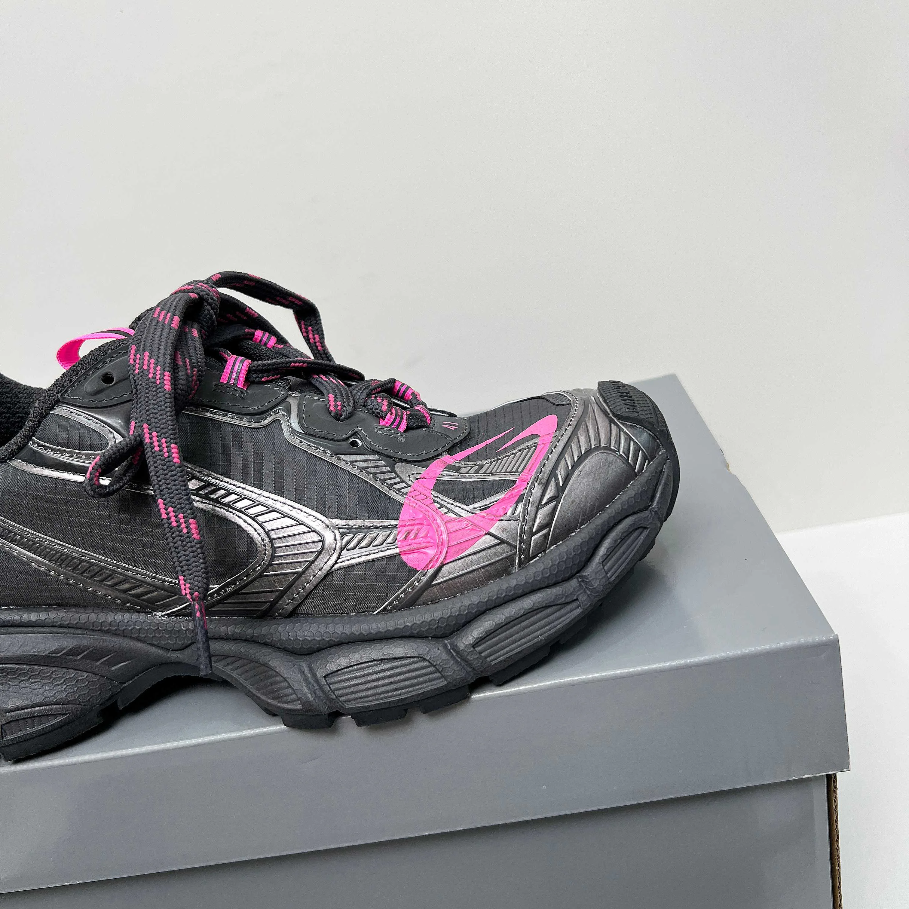 Кроссовки Женские Balenciaga 6062627