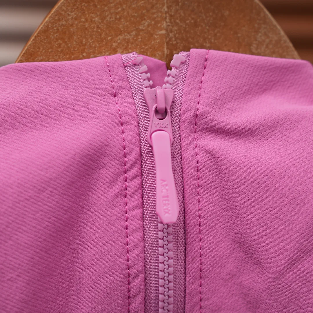 Куртки И Пуховики Женские Arcteryx 17840978