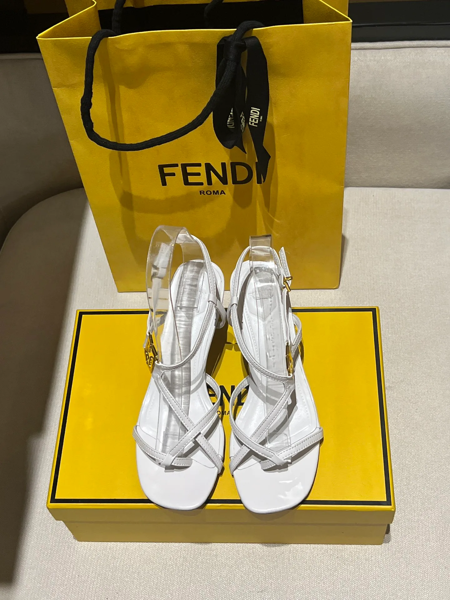 Босоножки Женские Fendi 5767